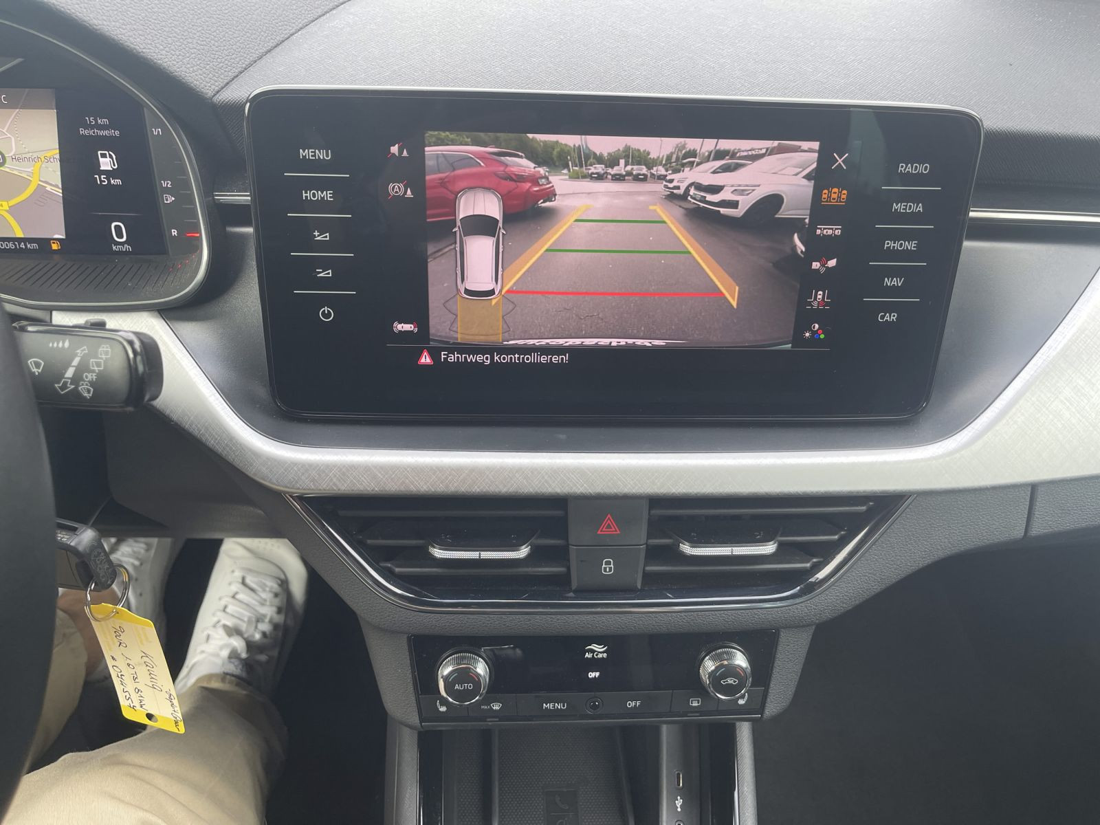 Skoda Kamiq Tour 1.0 TSI 81 kW  Navi LED CarPlay Business Paket