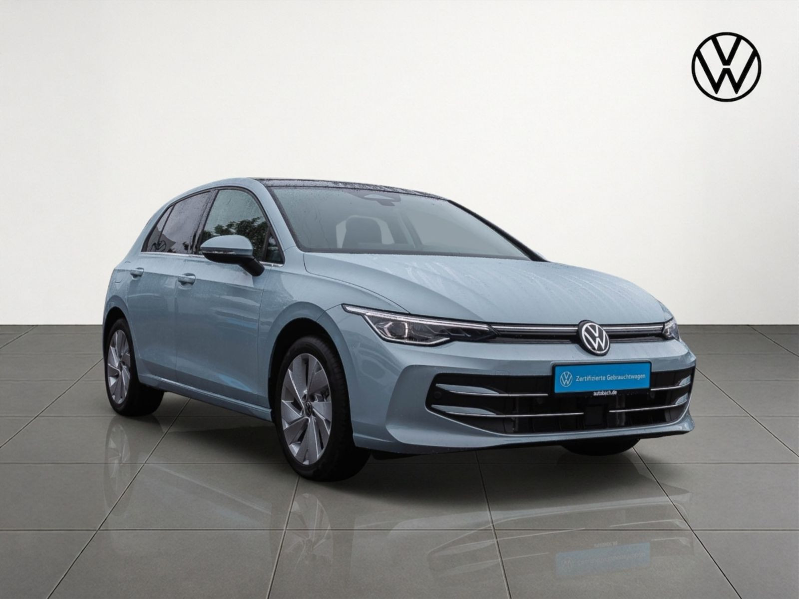 Volkswagen Golf VIII Style 1.5 eTSI DSG Matrix Panorama ACC