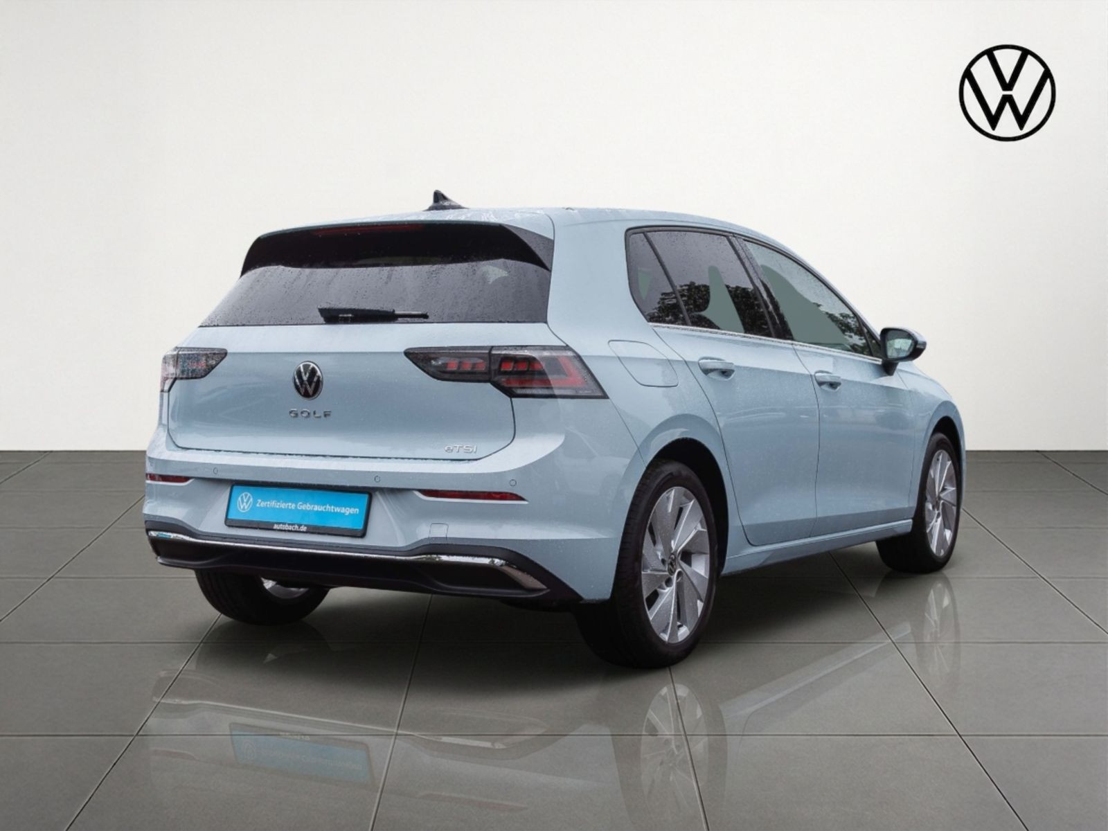 Volkswagen Golf VIII Style 1.5 eTSI DSG Matrix Panorama ACC