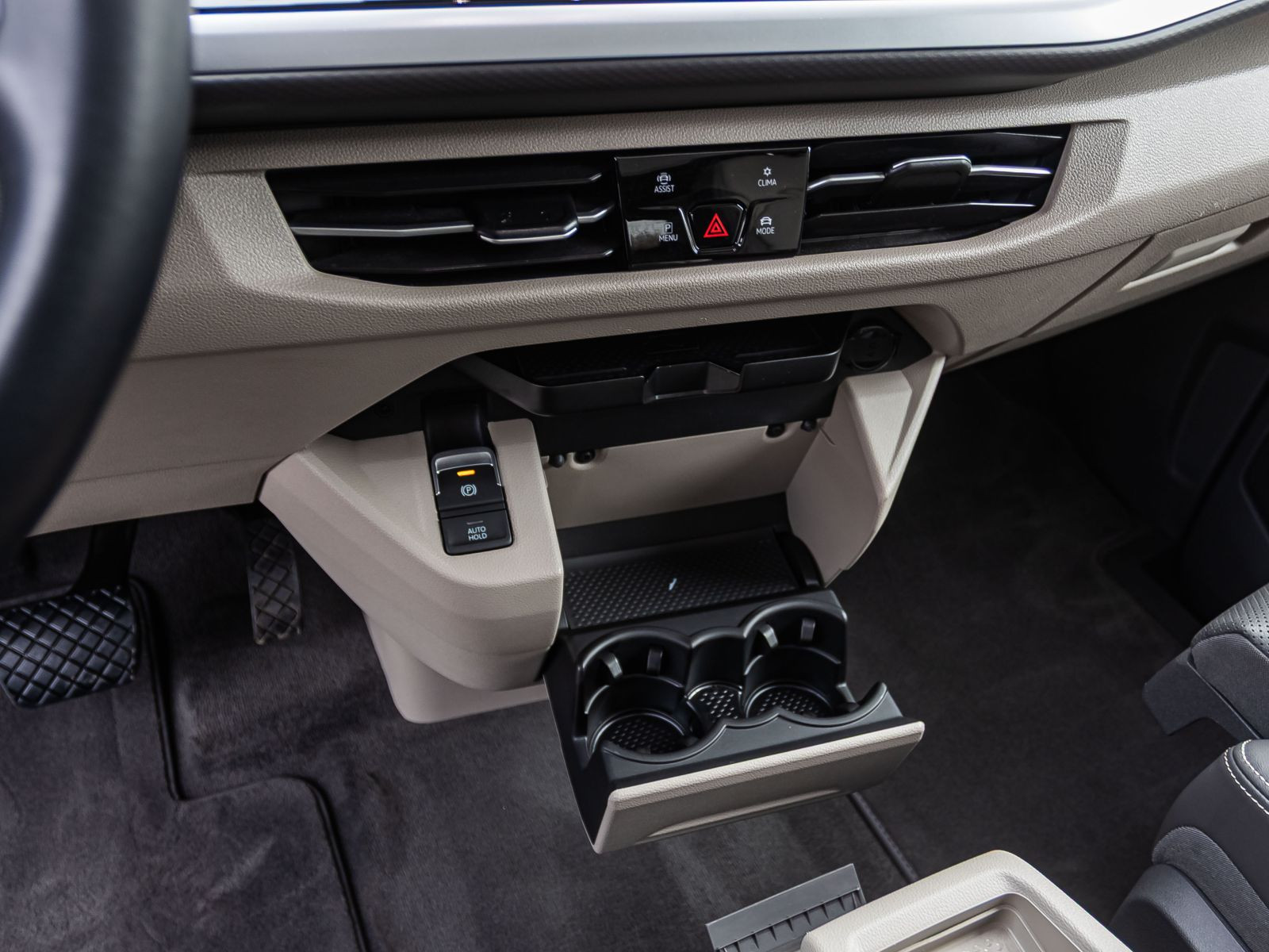 Volkswagen Multivan Life 1.4 eHybrid Navi Matrix HuD Panorama