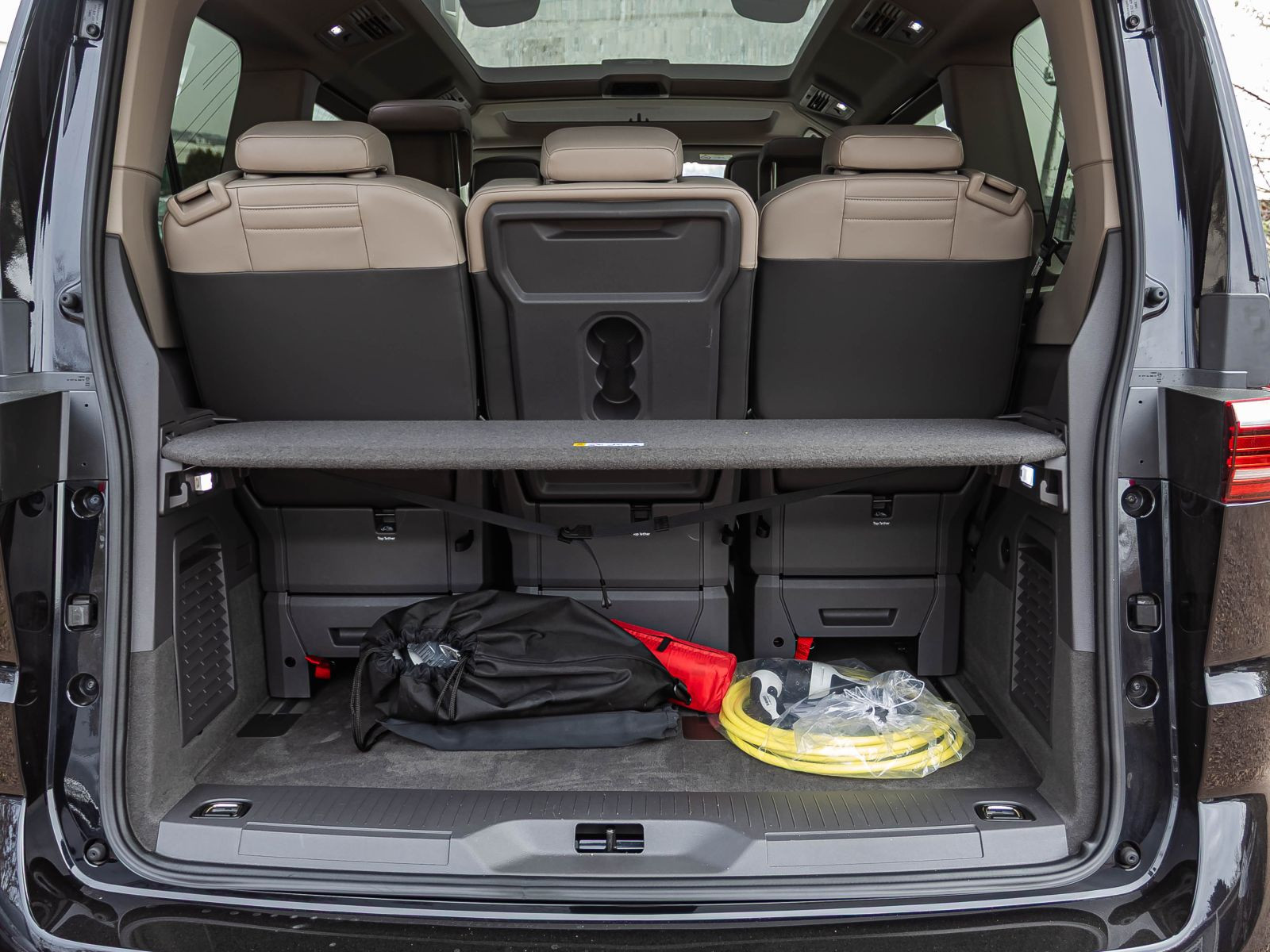 Volkswagen Multivan Life 1.4 eHybrid Navi Matrix HuD Panorama