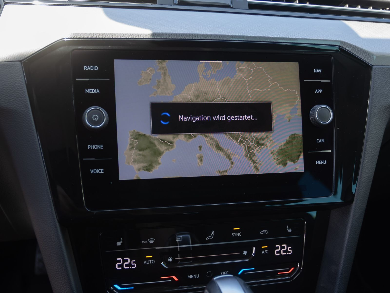 Volkswagen Passat Variant Business 2.0TDI DSG Navi LED ACC EPH