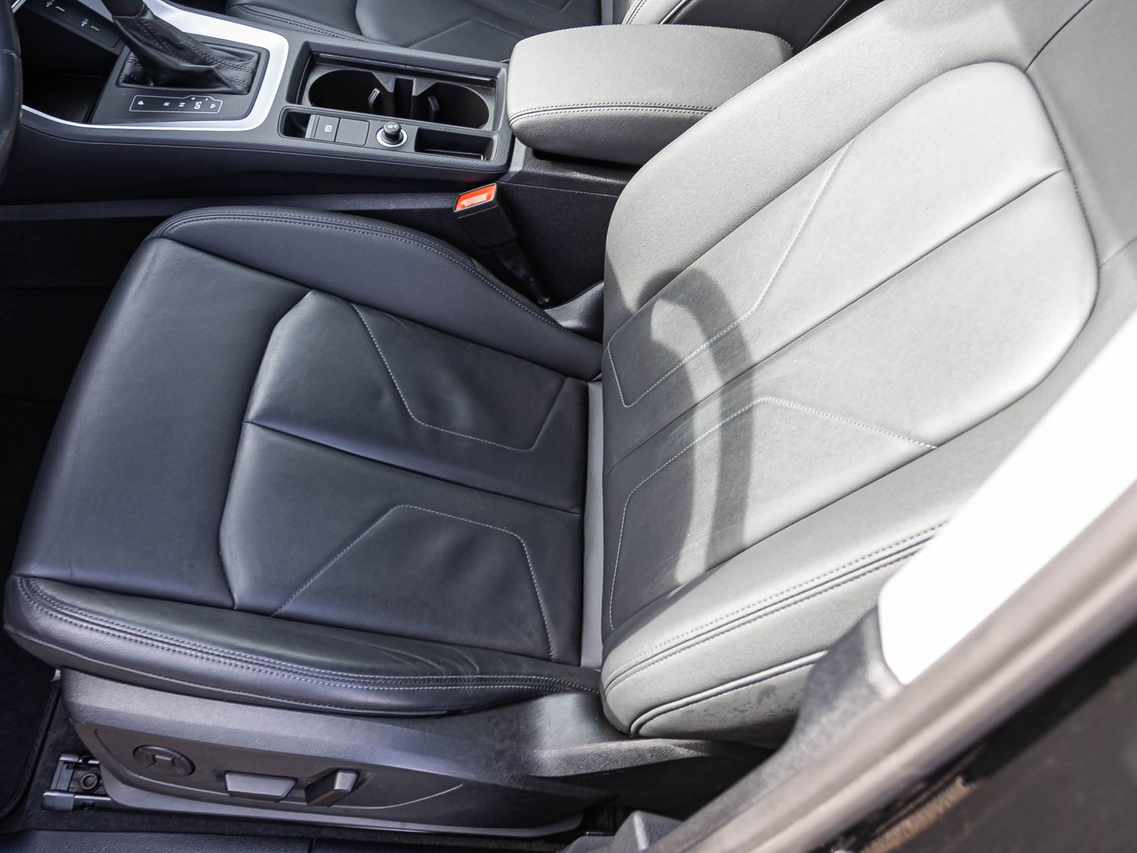 Audi Q3 advanced 35TDI qu. Stronic Navi ACC Sitzhzg