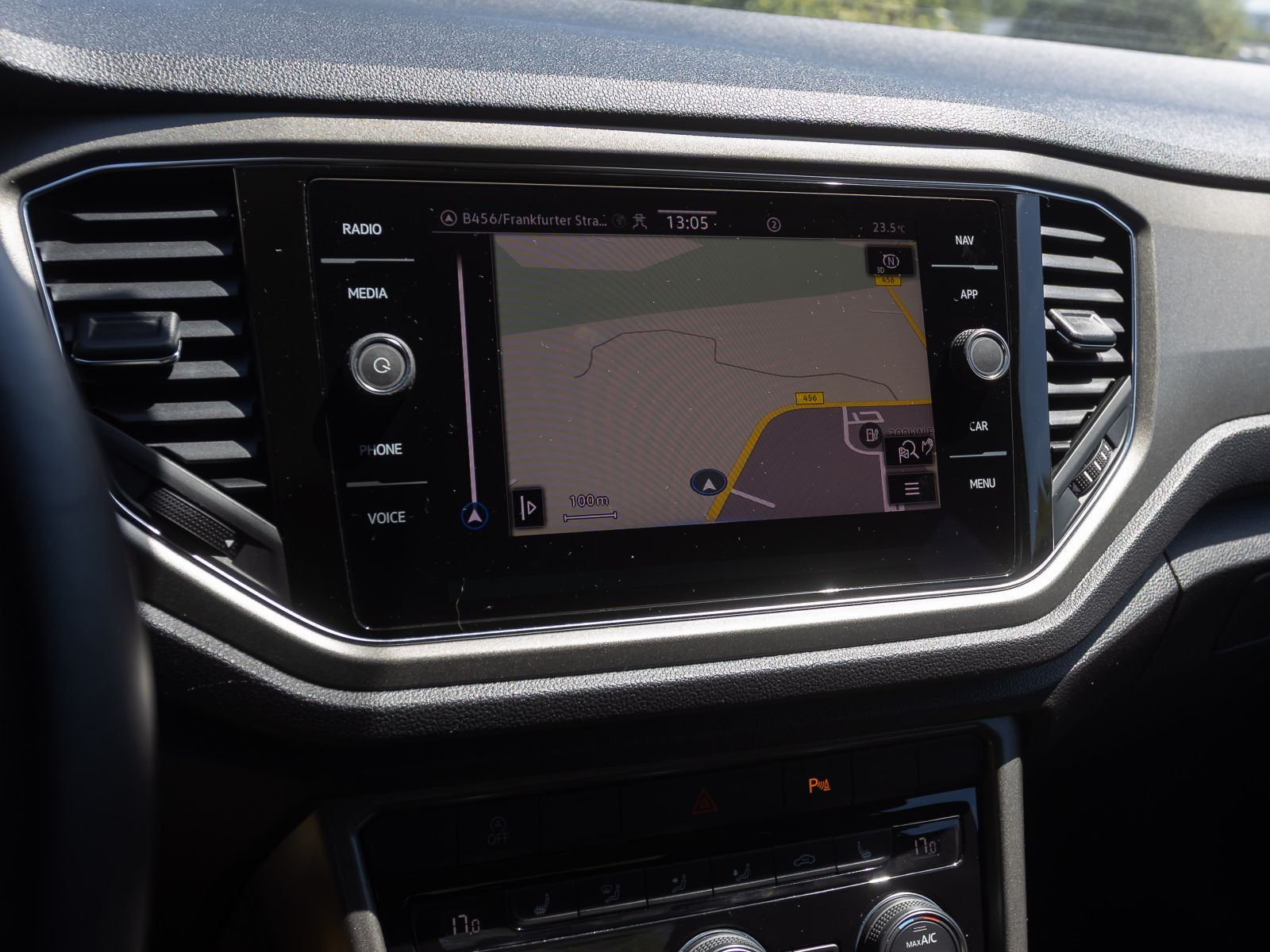 Volkswagen T-Roc Style 1.0TSI Navi LED ACC EPH CarPlay DAB