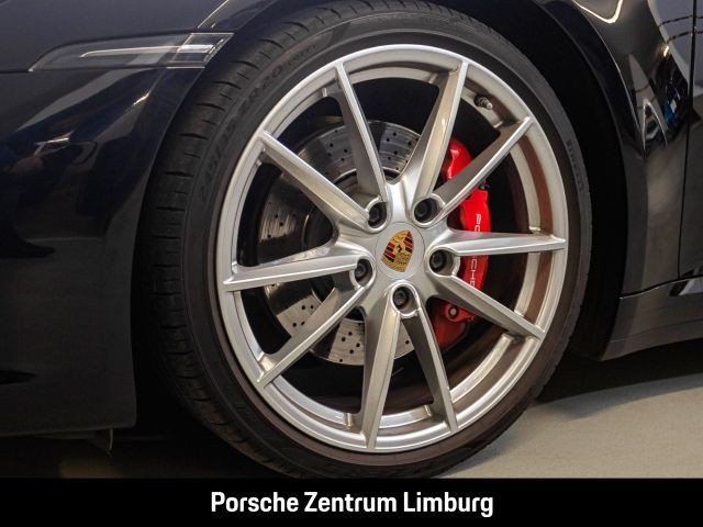 Porsche 992 911 Carrera 4S Cabrio Sportabgas Sportfahrwerk