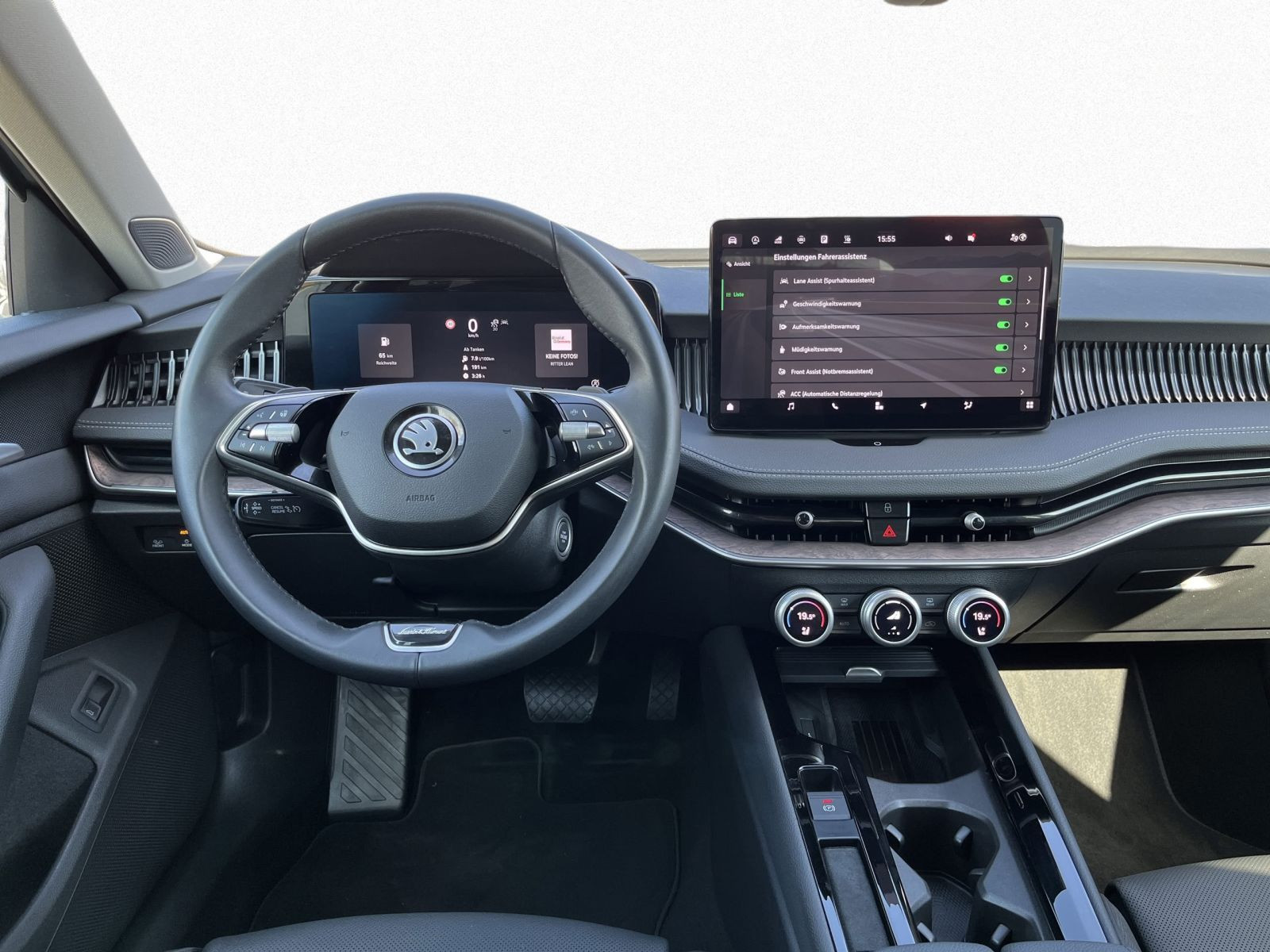 Skoda Superb L&K 2.0TDI 4x4 DSG LED HuD ACC EPH AHK