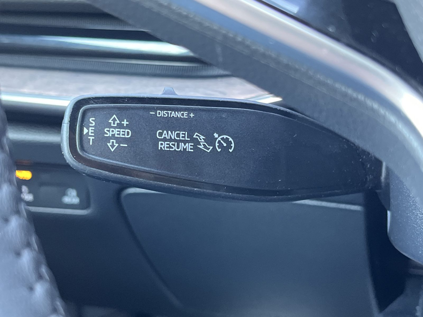 Skoda Superb L&K 2.0TDI 4x4 DSG LED HuD ACC EPH AHK