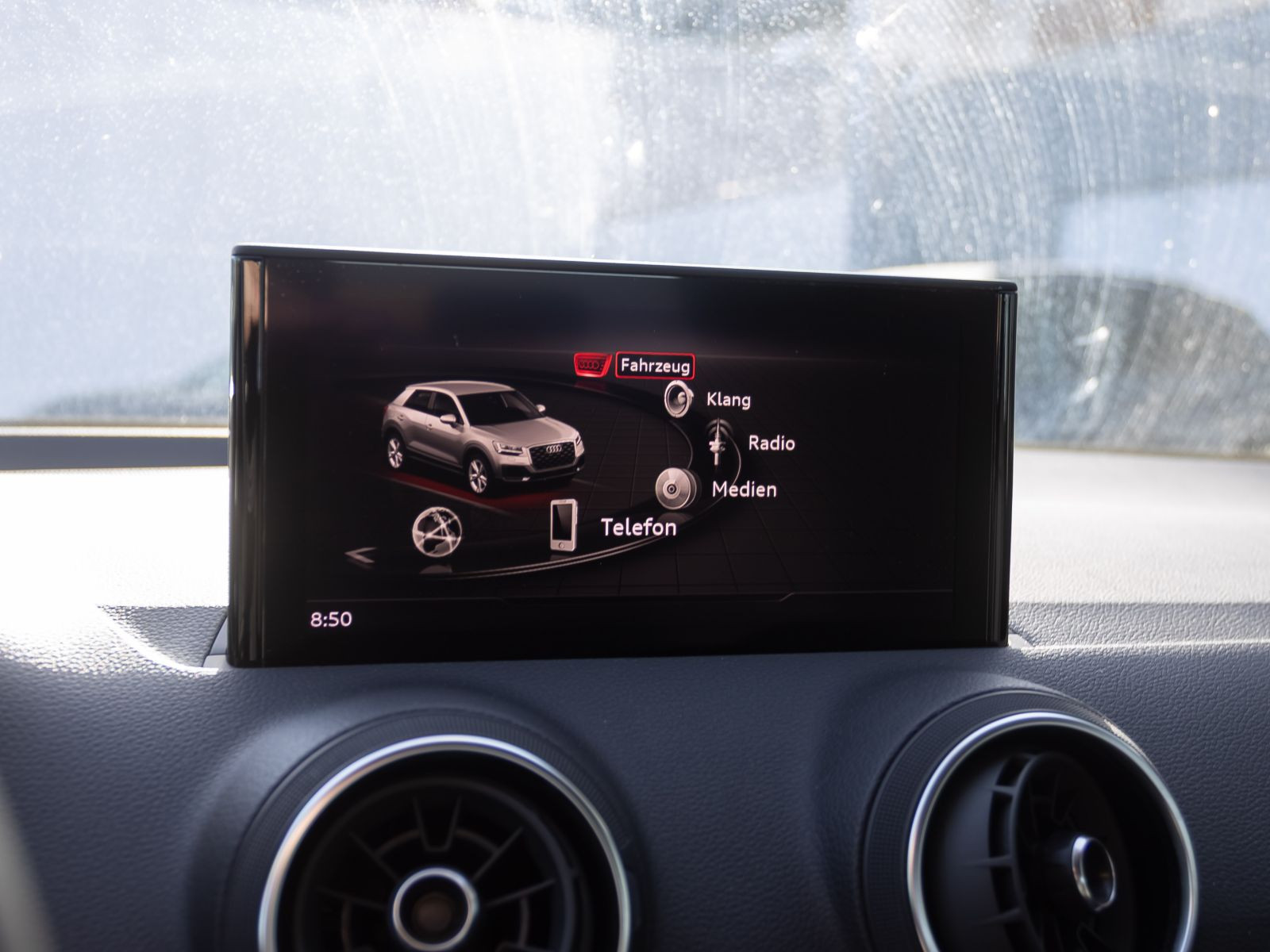 Audi Q2 35TFSI Stronic LED GRA EPH CarPlay DAB