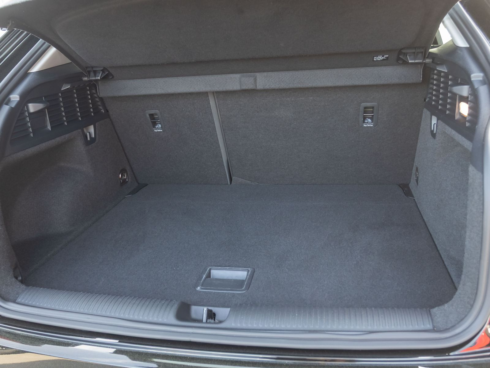 Audi Q2 35TFSI Stronic LED GRA EPH CarPlay DAB