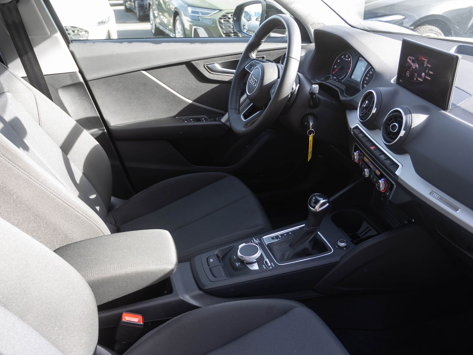 Audi Q2 35TFSI Stronic LED GRA EPH CarPlay DAB