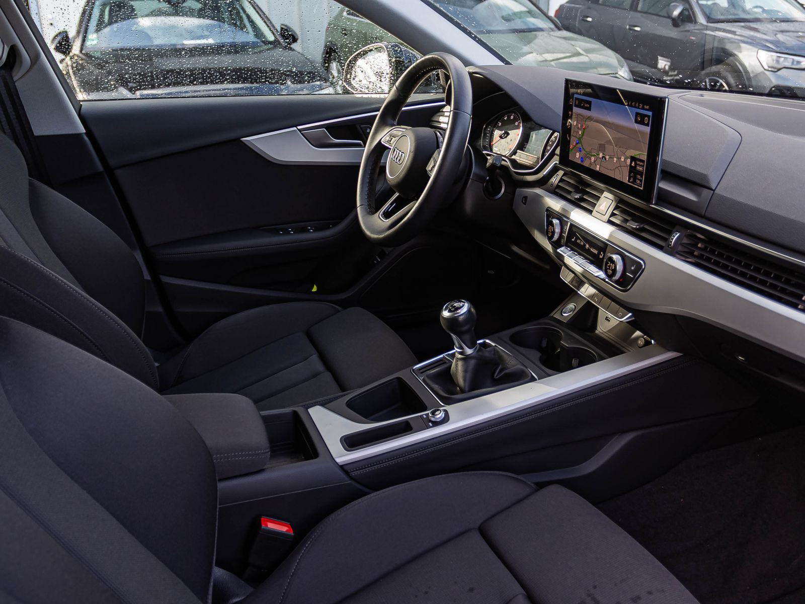 Audi A4 Avant Advanced 35TFSI Navi LED GRA EPH DAB