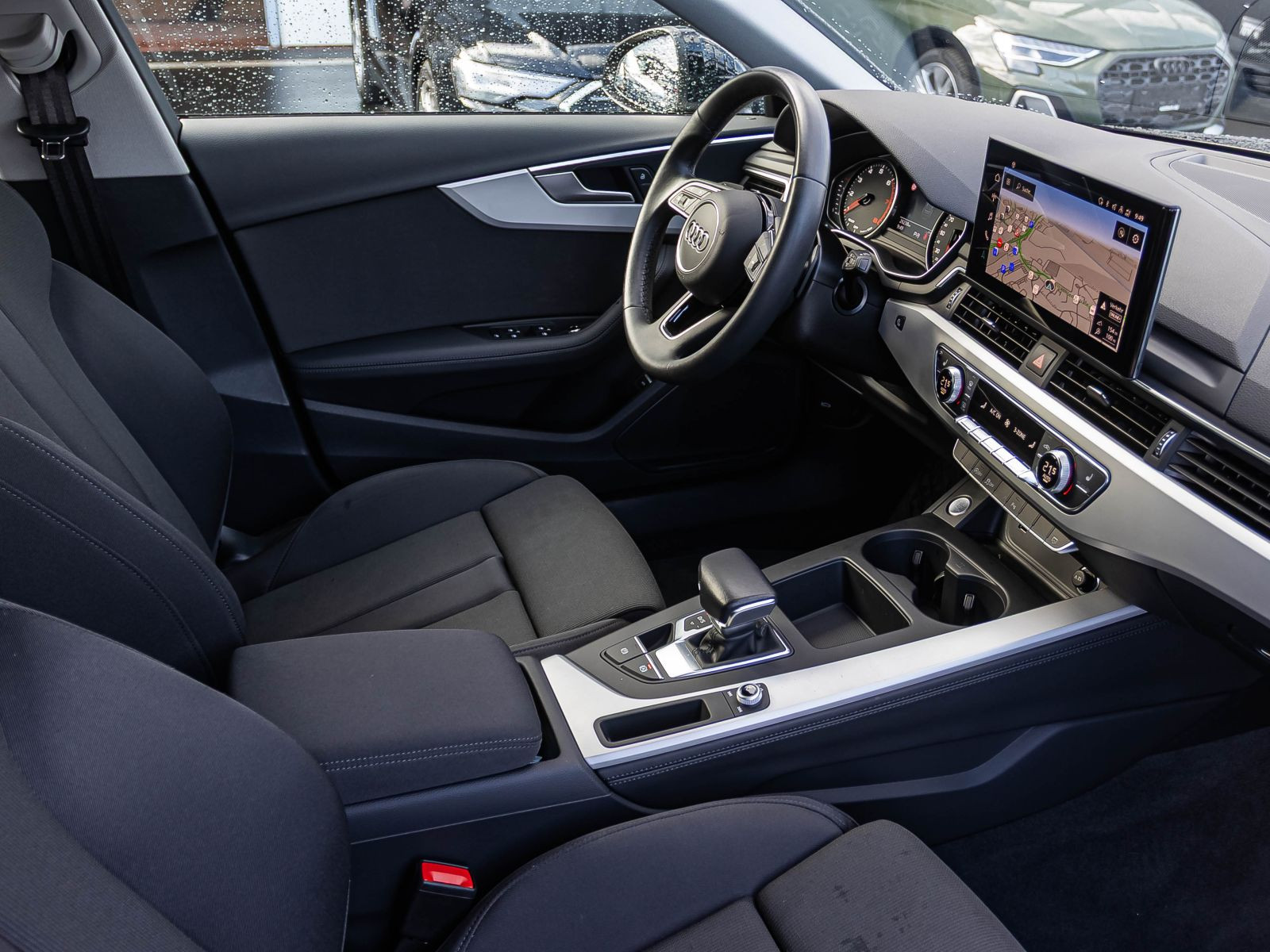 Audi A4 Avant Advanced 35TFSI Stronic Navi LED GRA EPH