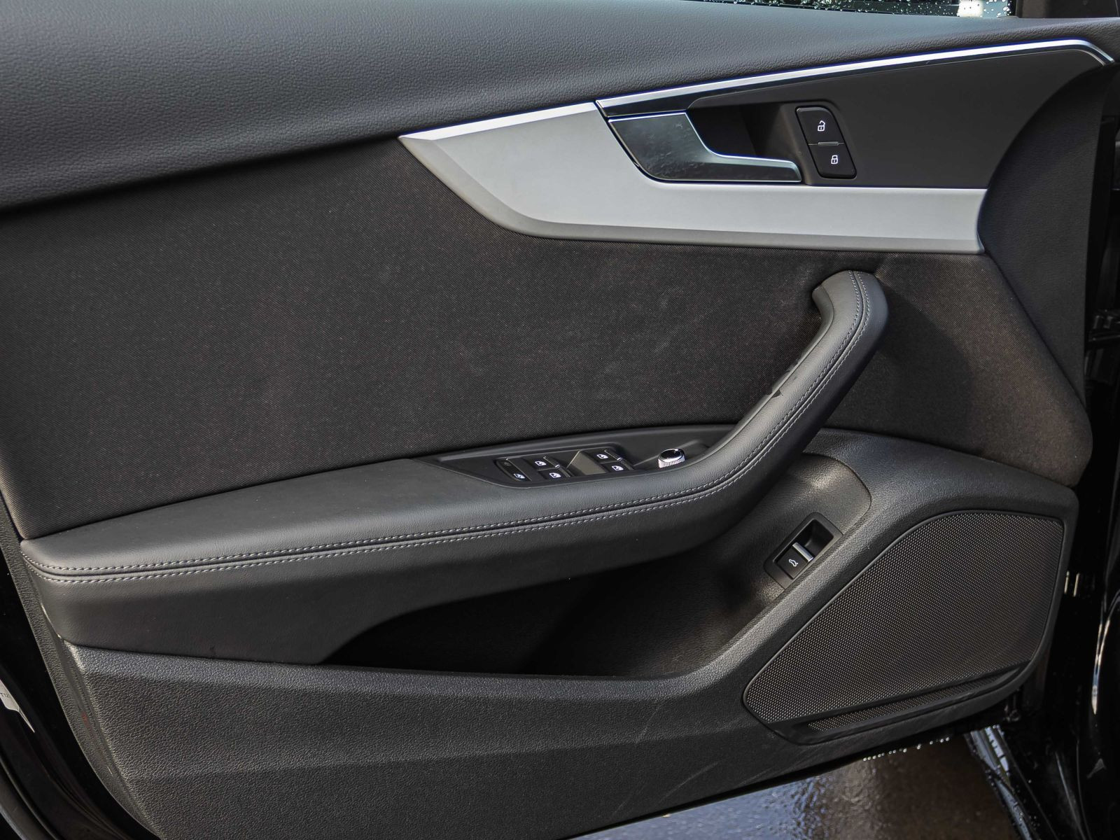 Audi A4 Avant Advanced 35TFSI Stronic Navi LED GRA EPH