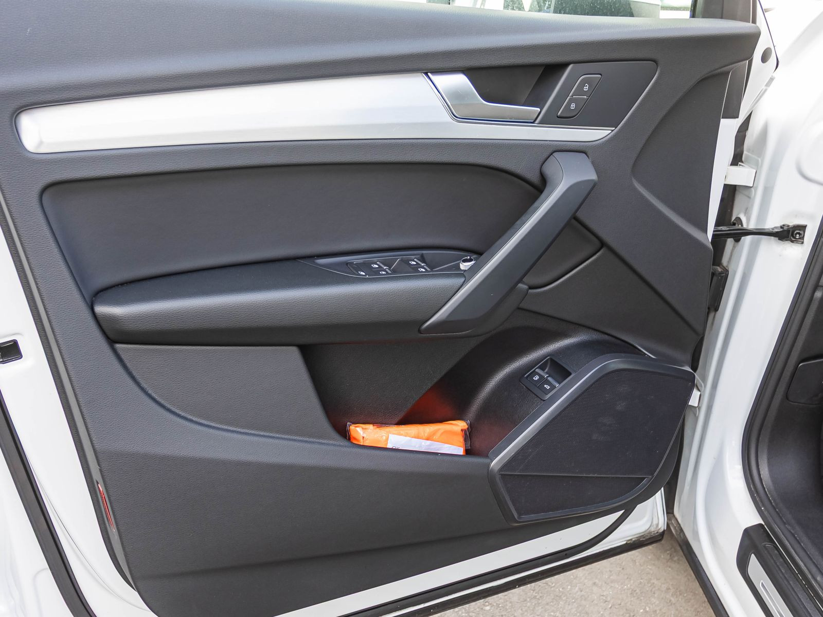 Audi Q5 S line 50TFSIe qu HuD Luftfahrwerk Panorama