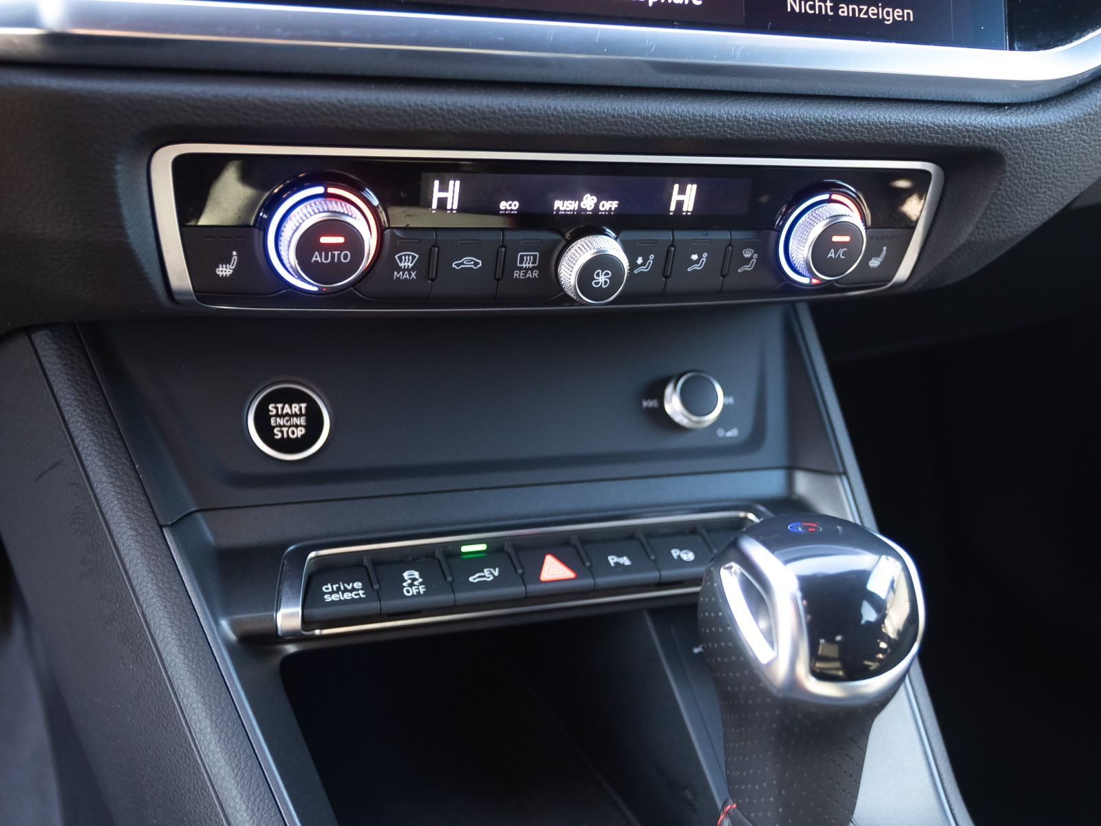 Audi Q3 Sportback S line 45TFSIe Navi LED ACC EPH DAB