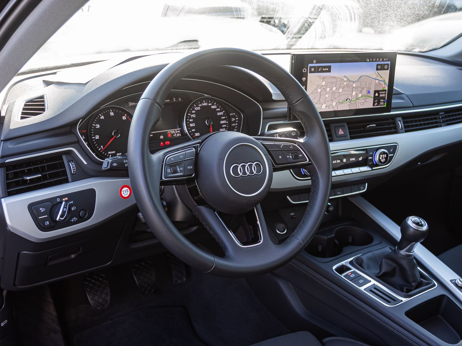 Audi A4 Avant Advanced 35TFSI Navi LED GRA EPH DAB