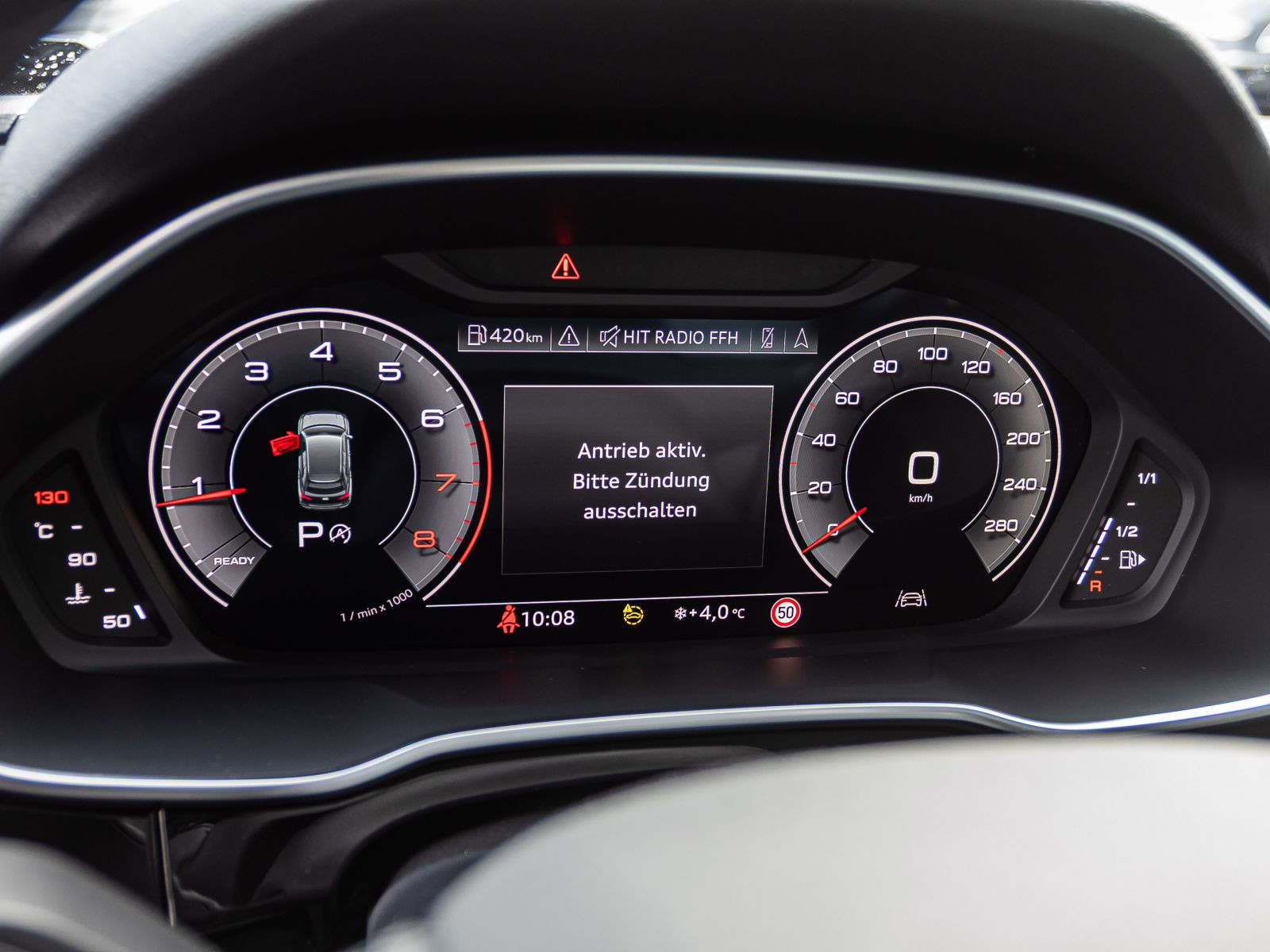 Audi Q3 advanced 40TFSI qu Stronic Navi LED GRA EPH