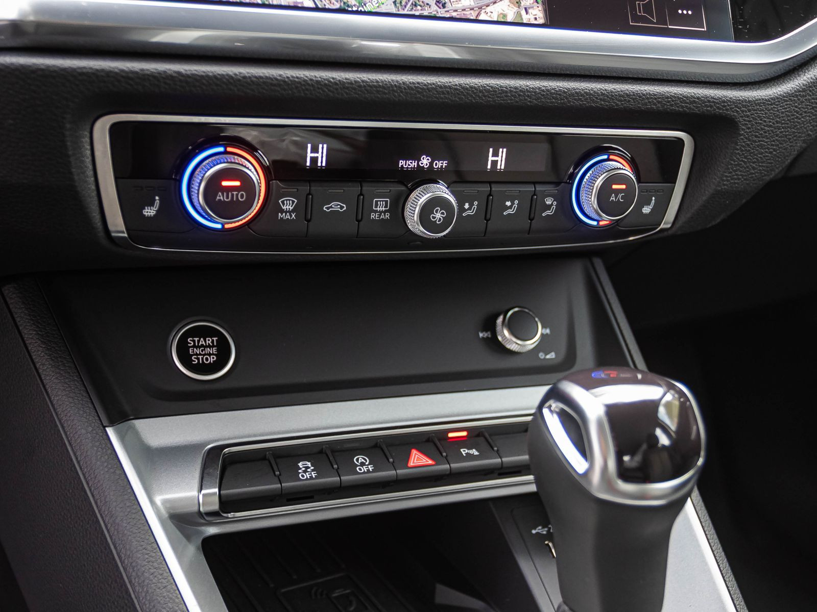 Audi Q3 advanced 40TFSI qu Stronic Navi LED GRA EPH