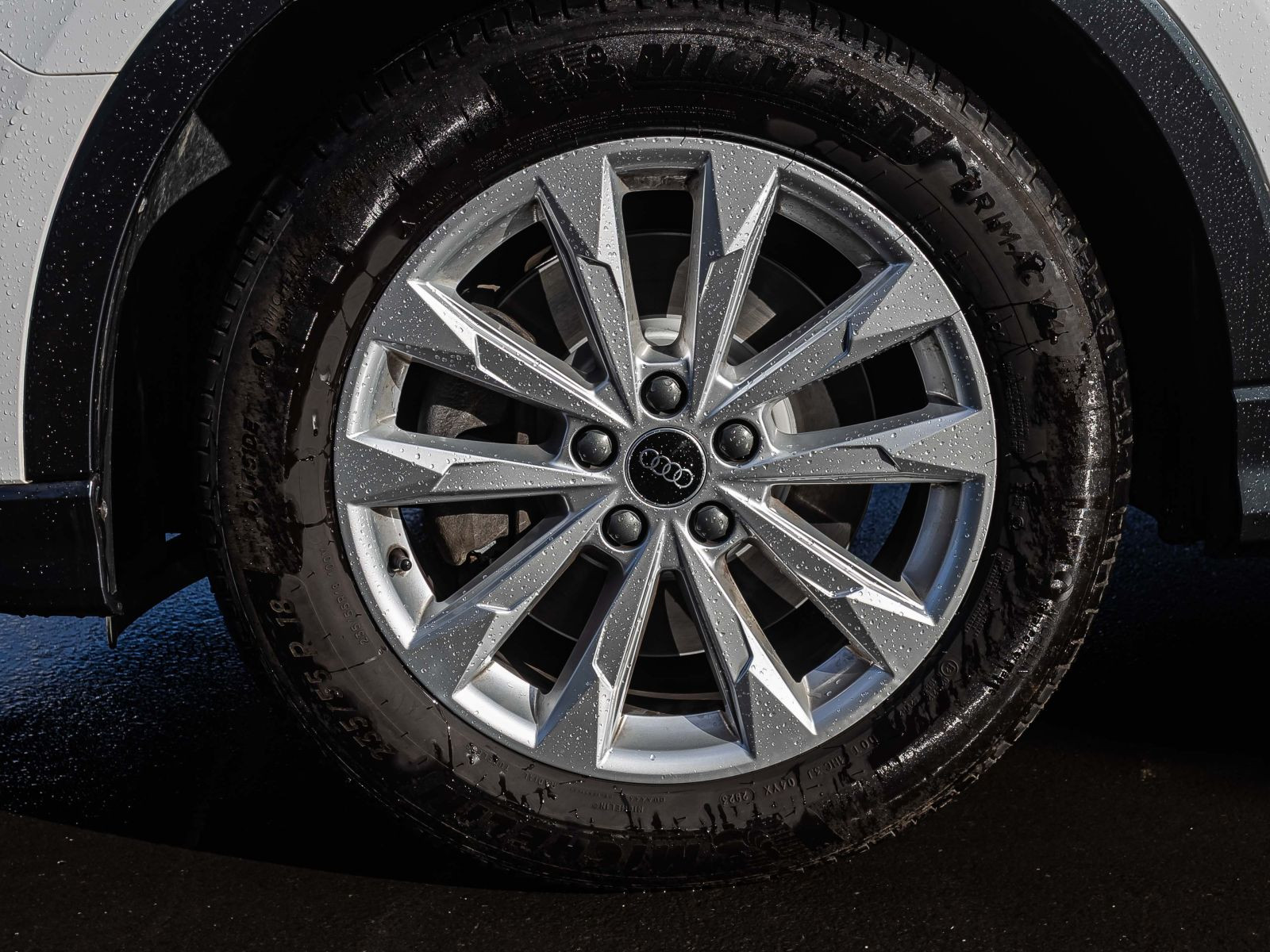 Audi Q3 advanced 40TFSI qu Stronic Navi LED GRA EPH