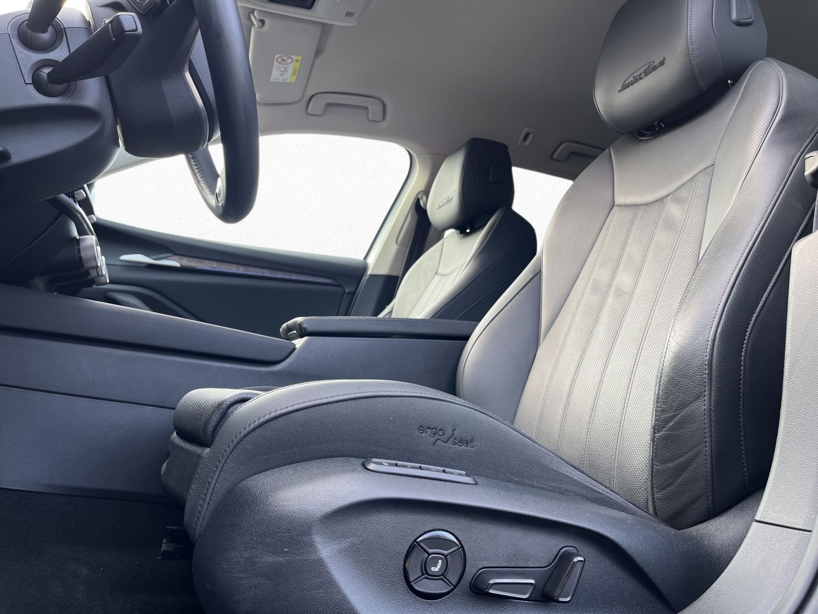 Skoda Superb Combi L&K 2,0TDI 4x4 DSG Navi ACC HuD AHK