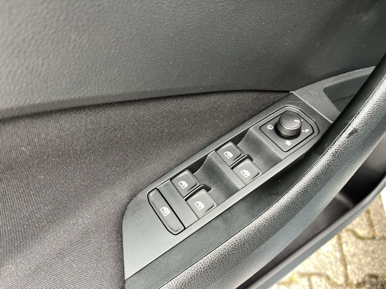 Skoda Kamiq Tour 1.5 TSI DSG Navi LED ACC EPH AHK
