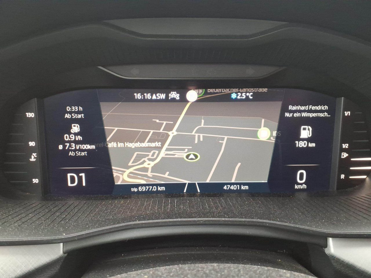 Skoda Kamiq Tour 1.5 TSI DSG Navi LED ACC EPH AHK