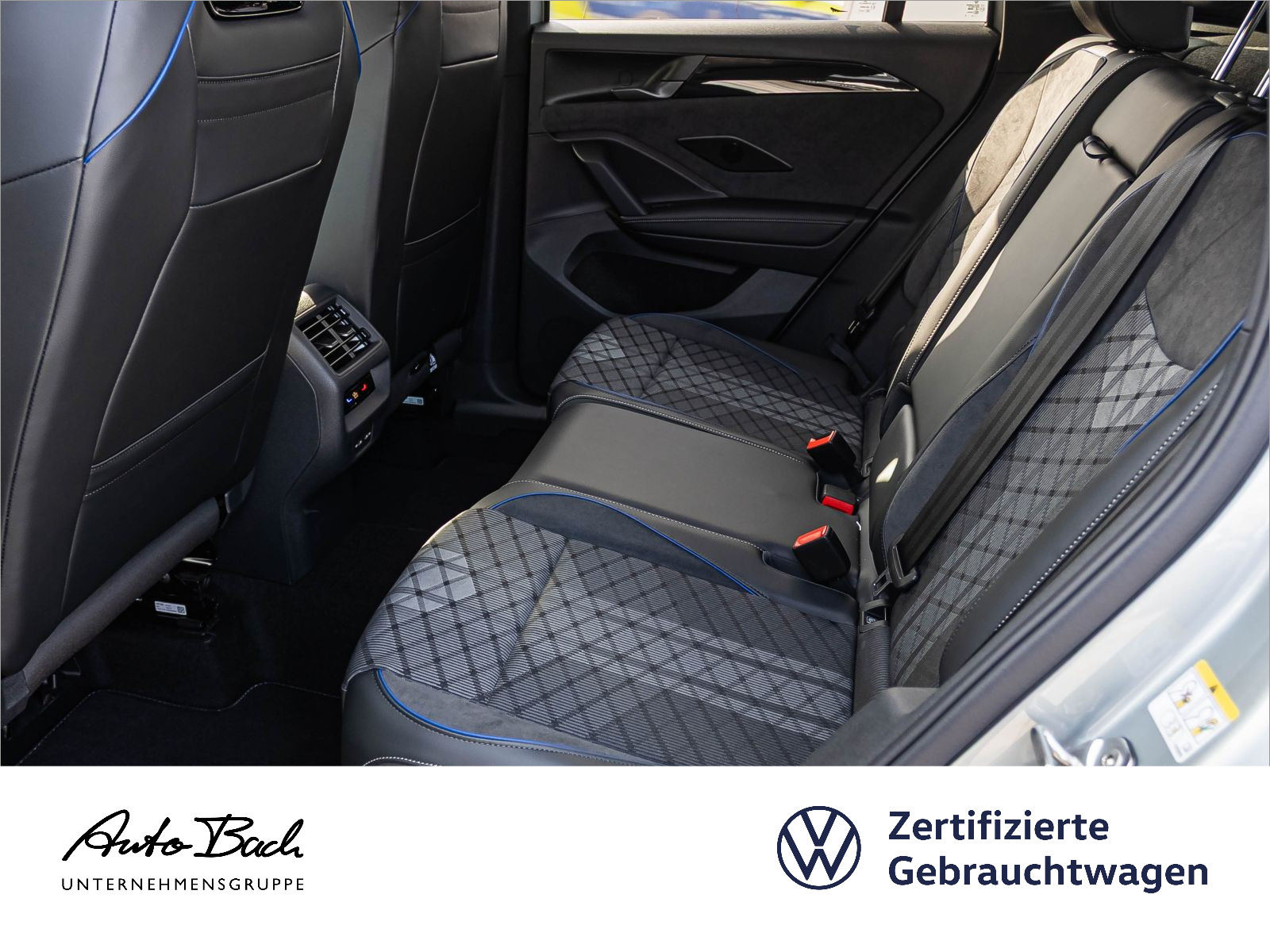 Volkswagen Tiguan R-Line 2.0TDI 4M DSG Navi Matrix HuD DCC ACC AHK