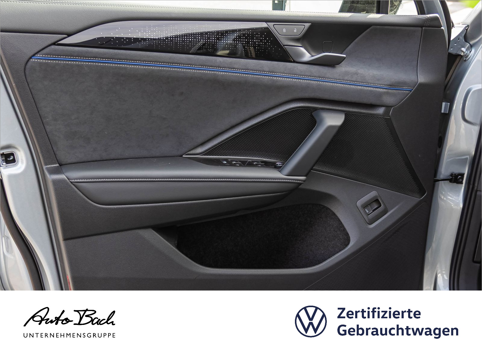 Volkswagen Tiguan R-Line 2.0TDI 4M DSG Navi Matrix HuD DCC ACC AHK