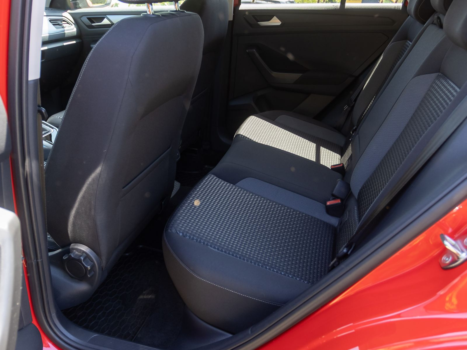 Volkswagen T-ROC 1.5 TSI DSG "Active" Sitzhzg LED EPH
