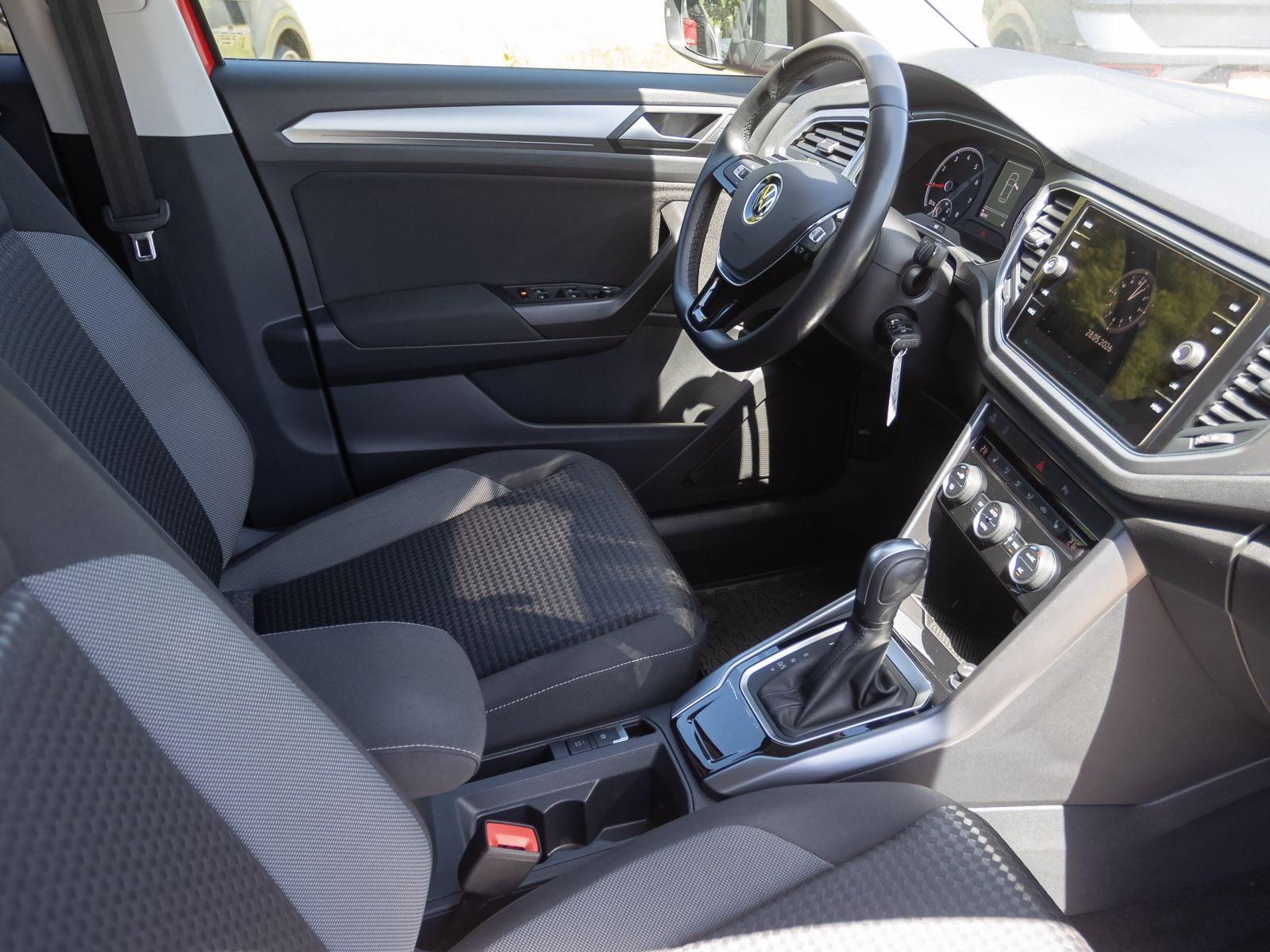 Volkswagen T-ROC 1.5 TSI DSG "Active" Sitzhzg LED EPH