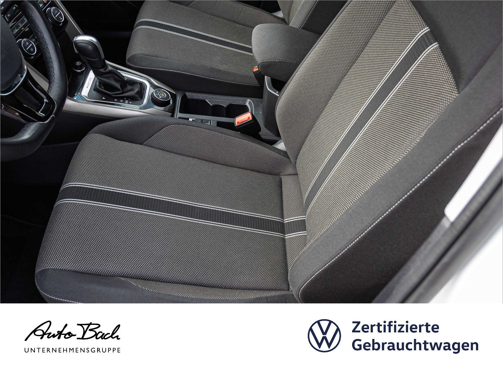 Volkswagen T-ROC 2.0 TDI DSG "Style" 4Motion Navi LED ACC