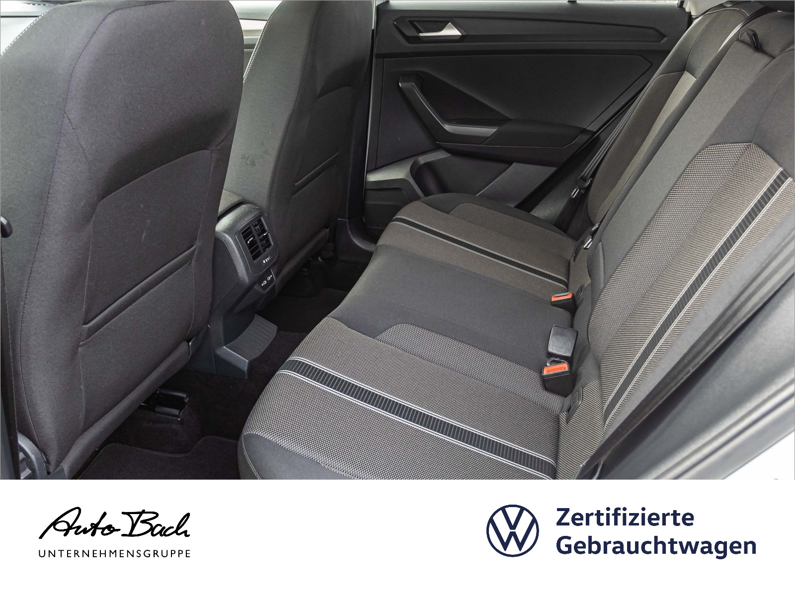 Volkswagen T-ROC 2.0 TDI DSG "Style" 4Motion Navi LED ACC