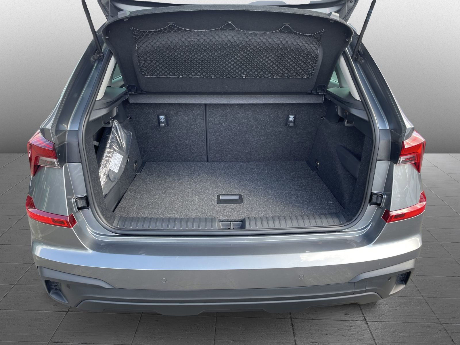 Skoda Kamiq Tour 1.0 TSI Selection Navi ACC LED EPH