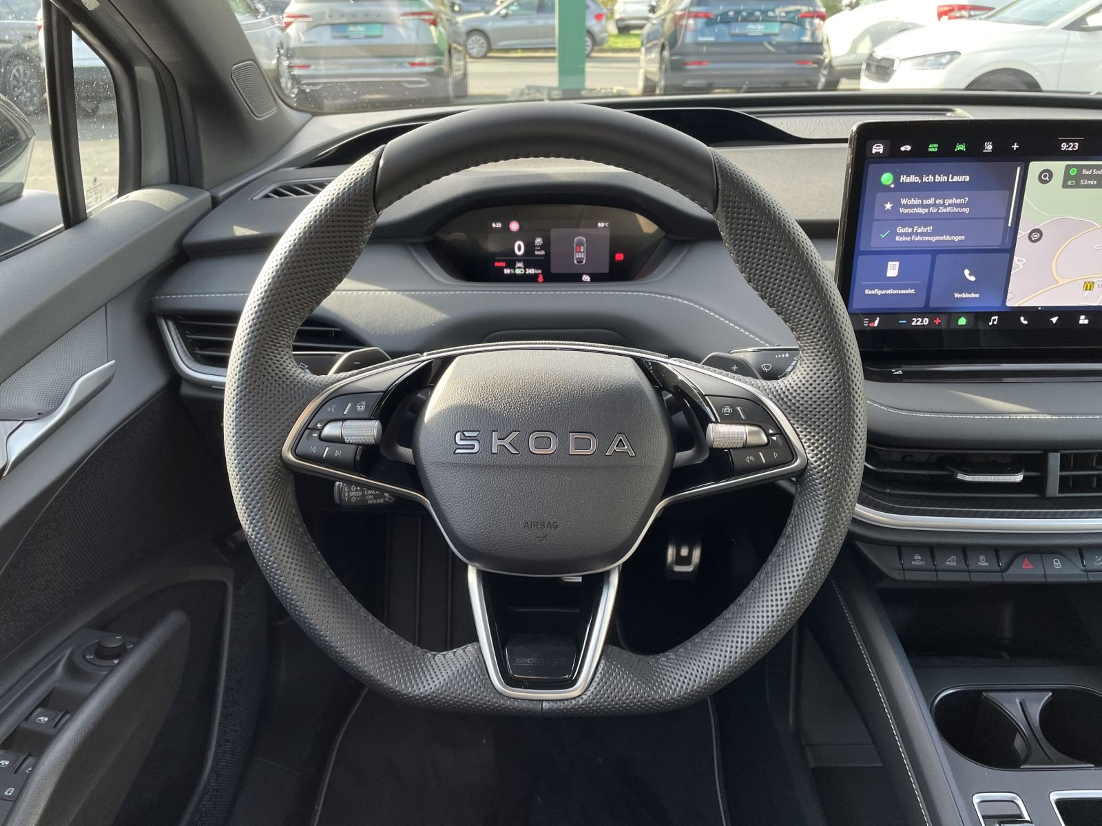 Skoda Enyaq 85 Sportline ACC AHK LED HuD Area View