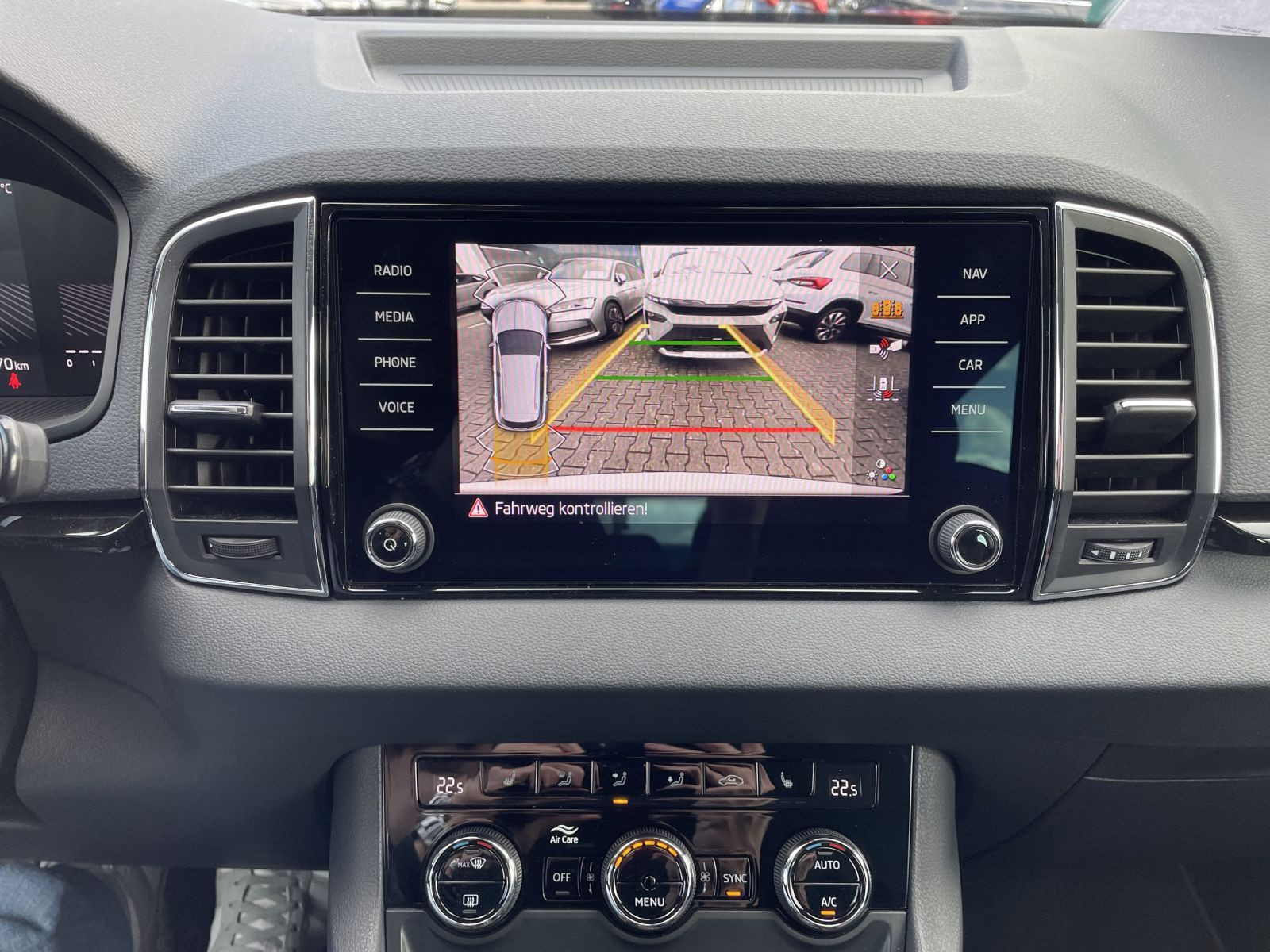 Skoda Karoq Selection 1.5 TSI LED EPH GRA CarPlay KESSY