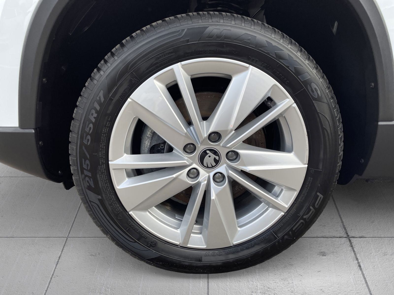 Skoda Karoq Selection 1.5 TSI LED EPH GRA CarPlay KESSY