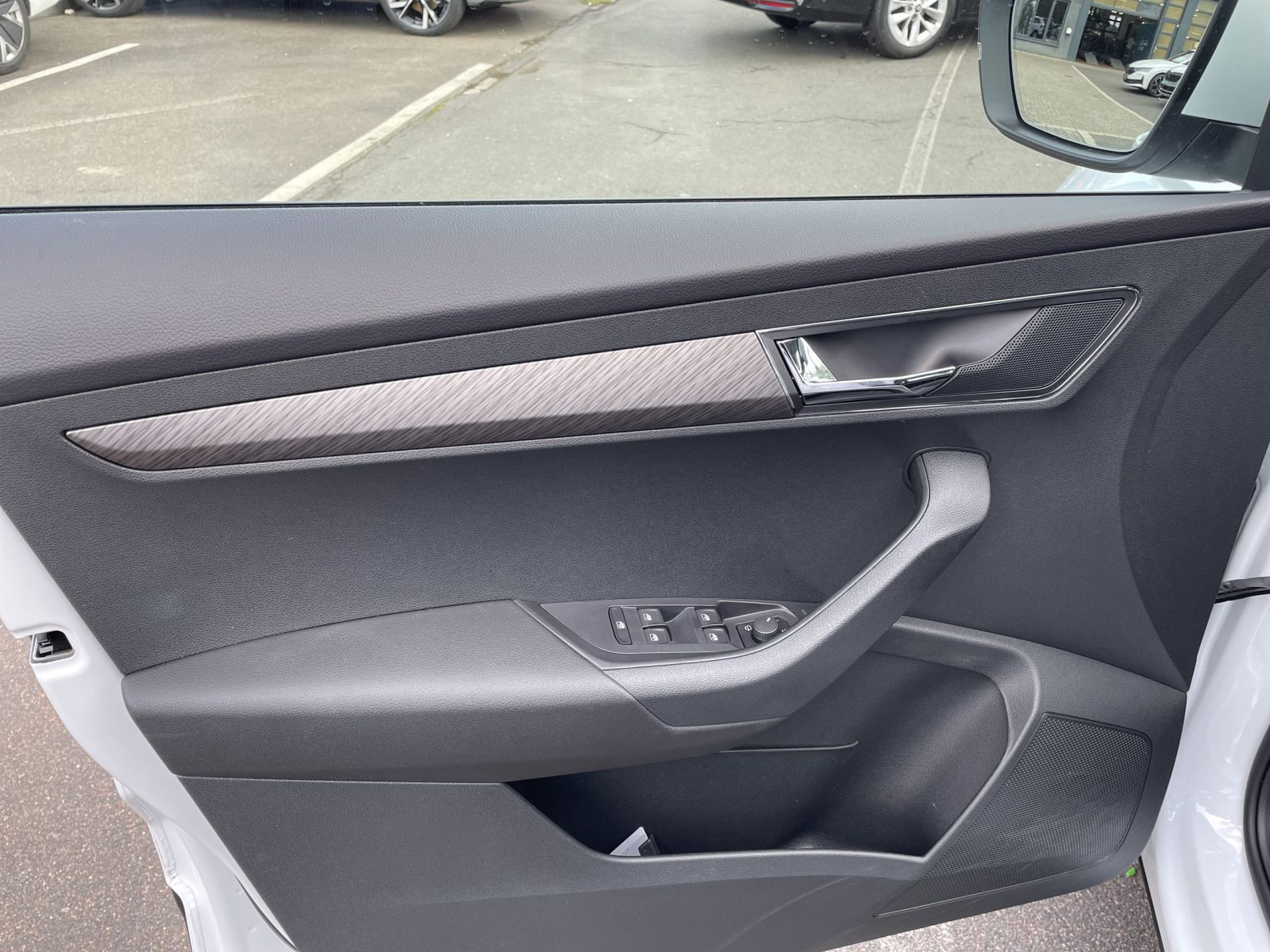 Skoda Karoq Selection 1.5 TSI LED EPH GRA CarPlay KESSY