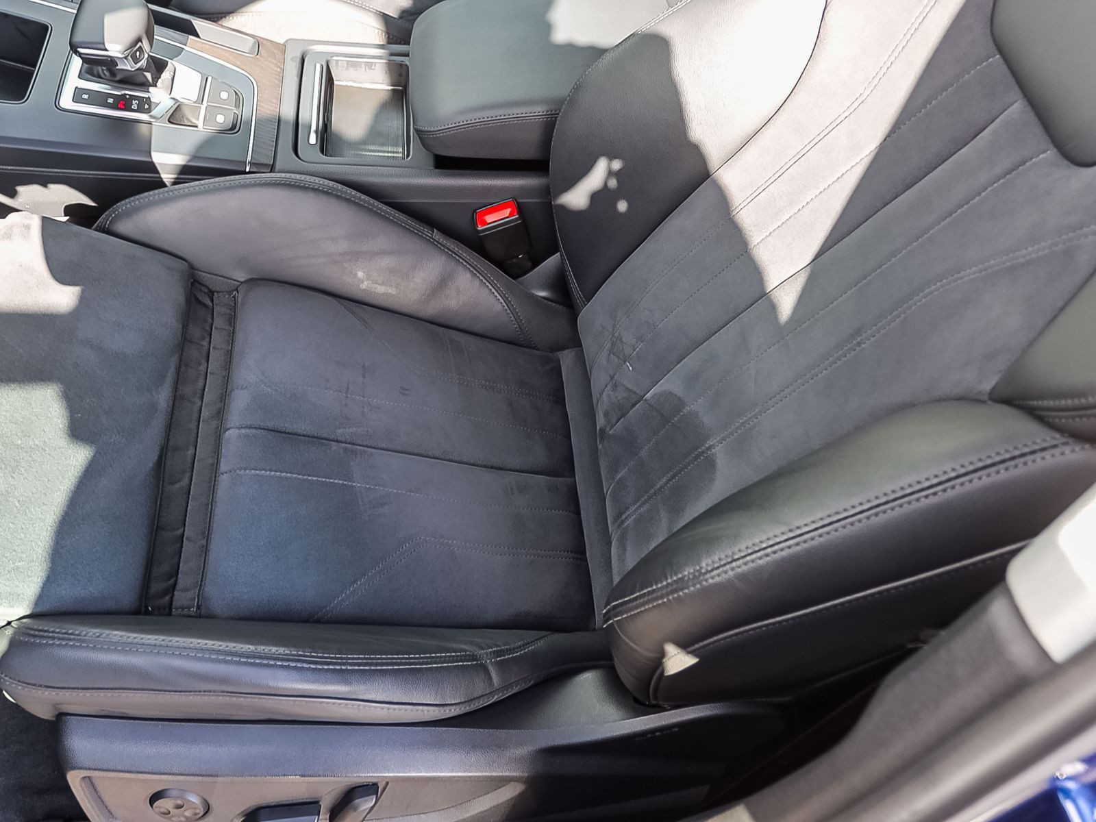 Audi Q5 advanced 50TFSIe qu Navi Luftfederung LED ACC