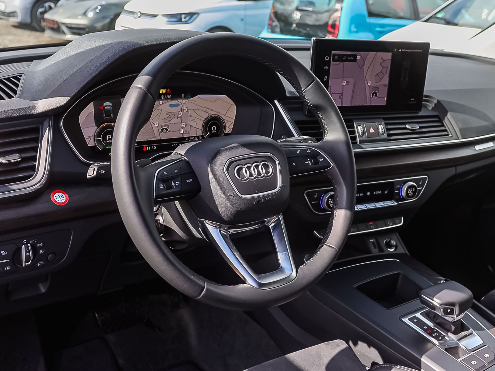 Audi Q5 advanced 50TFSIe qu Navi Luftfederung LED ACC