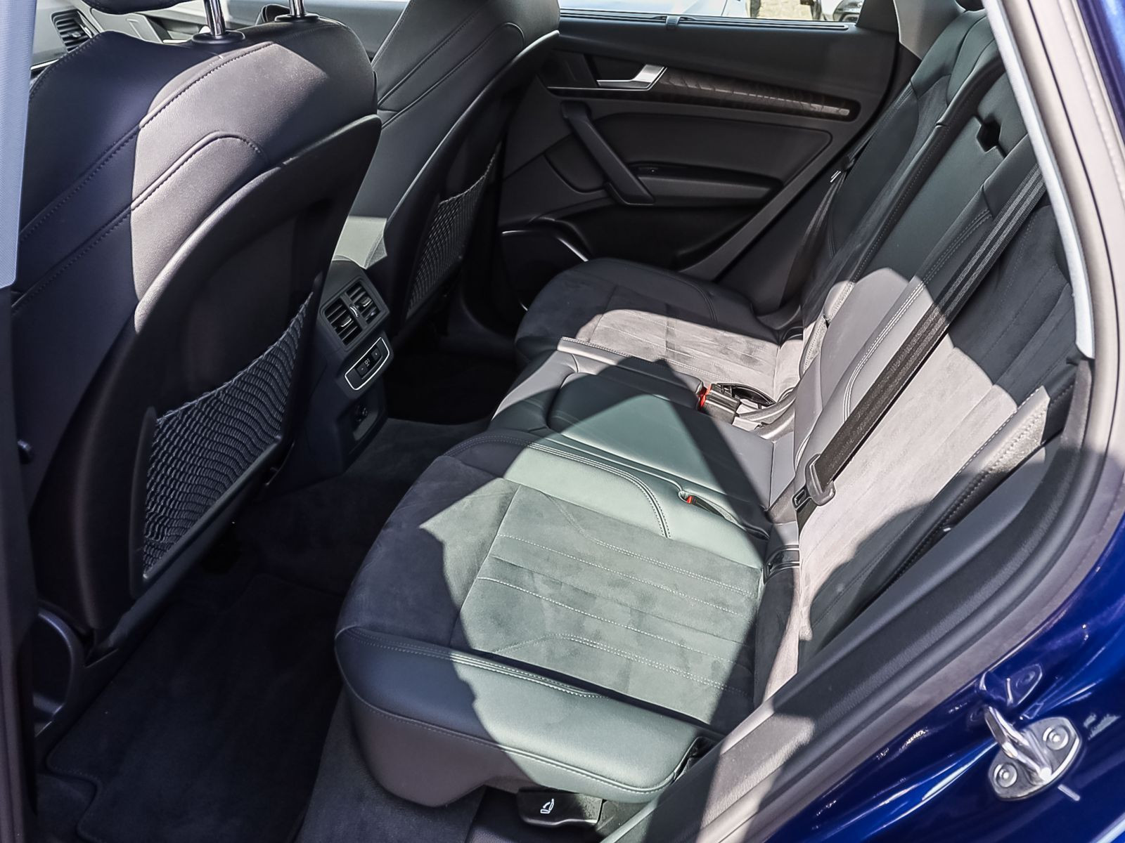 Audi Q5 advanced 50TFSIe qu Navi Luftfederung LED ACC