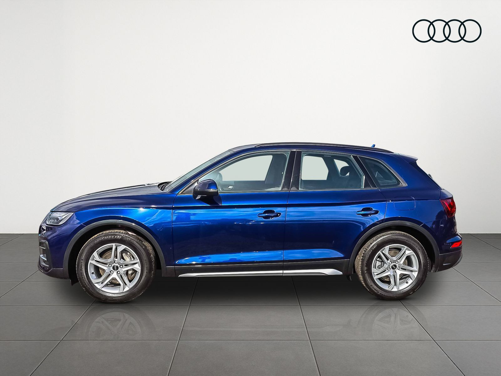 Audi Q5 advanced 50TFSIe qu Navi Luftfederung LED ACC