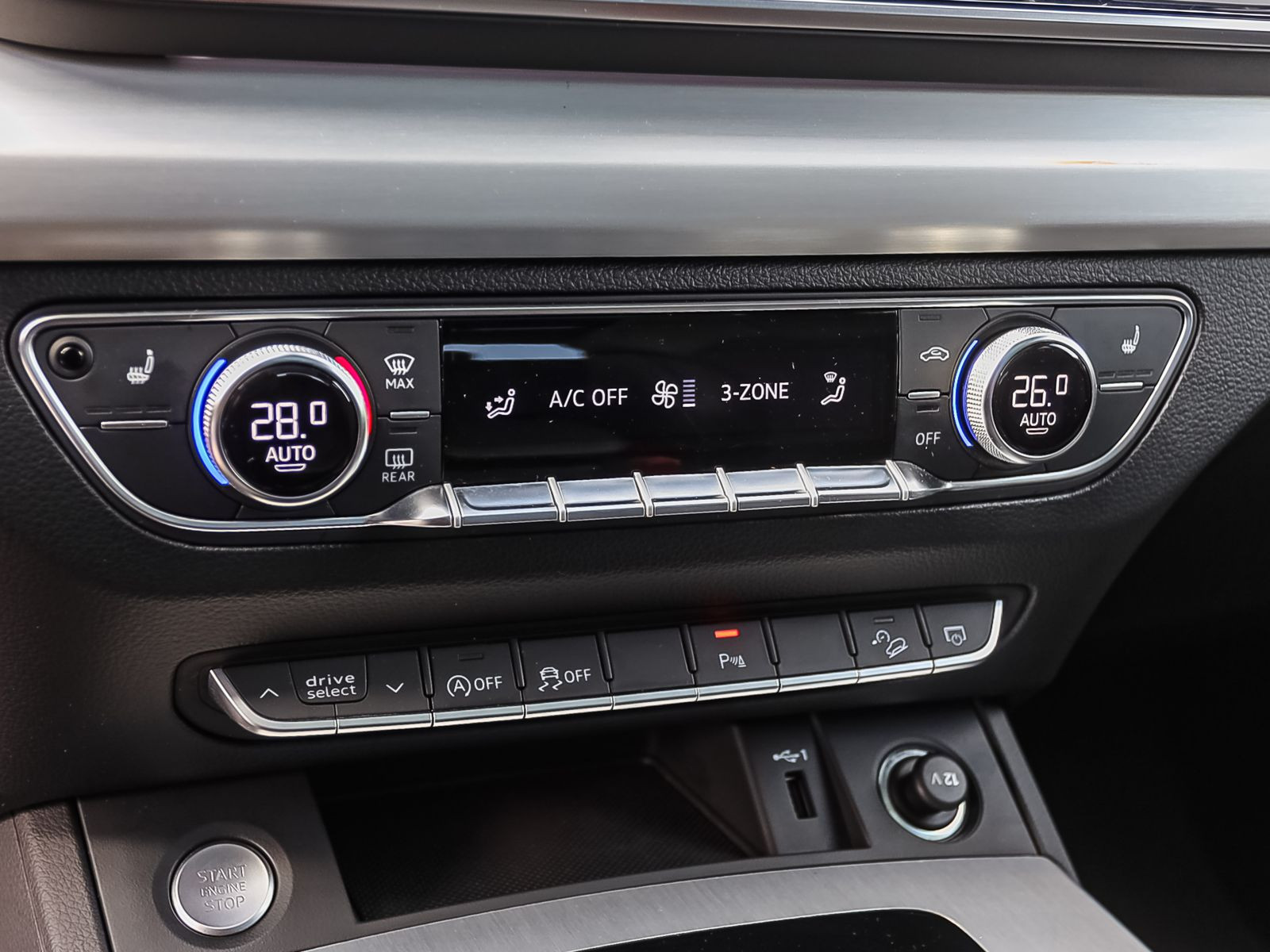 Audi Q5 S line 40TDI qu Stronic Navi Panorama Matrix ACC