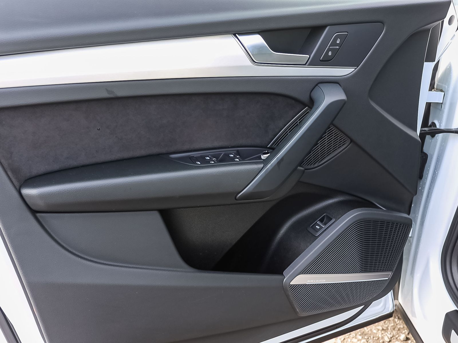 Audi Q5 S line 40TDI qu Stronic Navi Panorama Matrix ACC