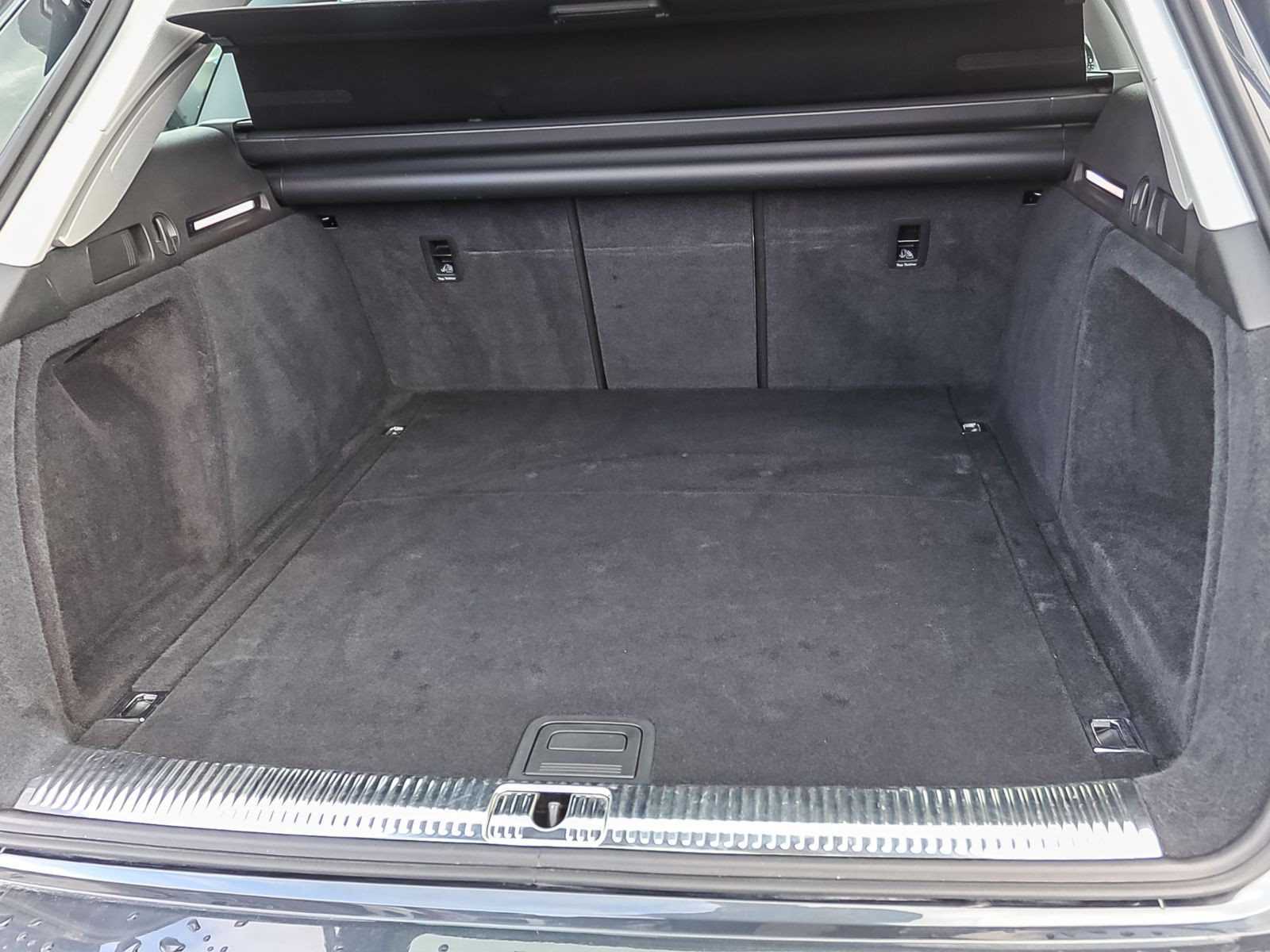 Audi A4 Avant Advanced 45TFSI qu Stronic Navi Matrix