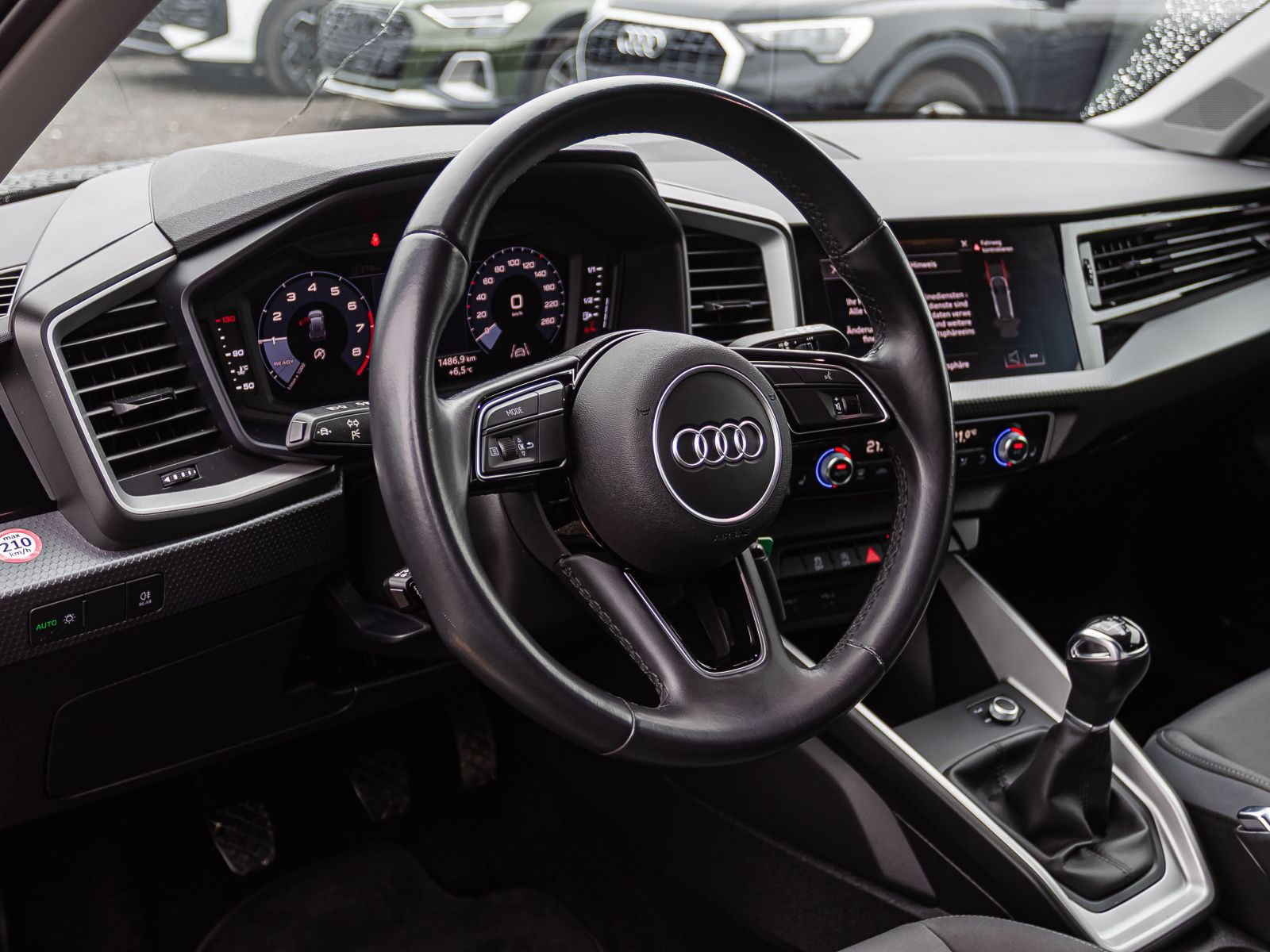 Audi A1 Sportback S line 25TFSI GRA EPH CarPlay DAB