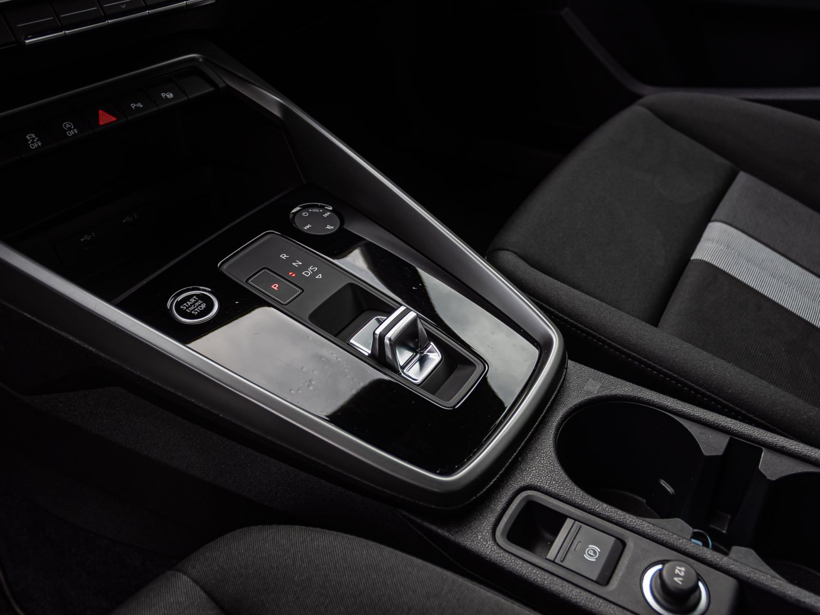 Audi A3 Sportback S line 35TDI Stronic Navi LED EPH DAB