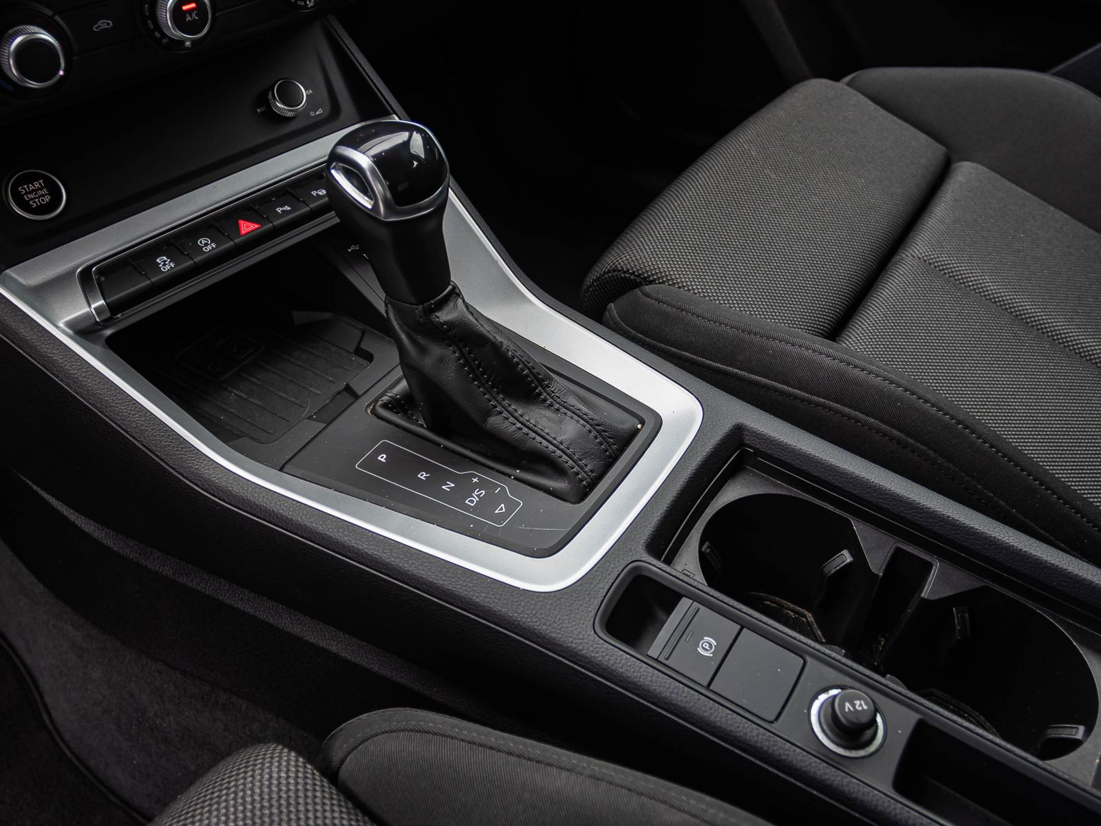 Audi Q3 35TDI qu Stronic Navi LED ACC AHK EPH CarPlay