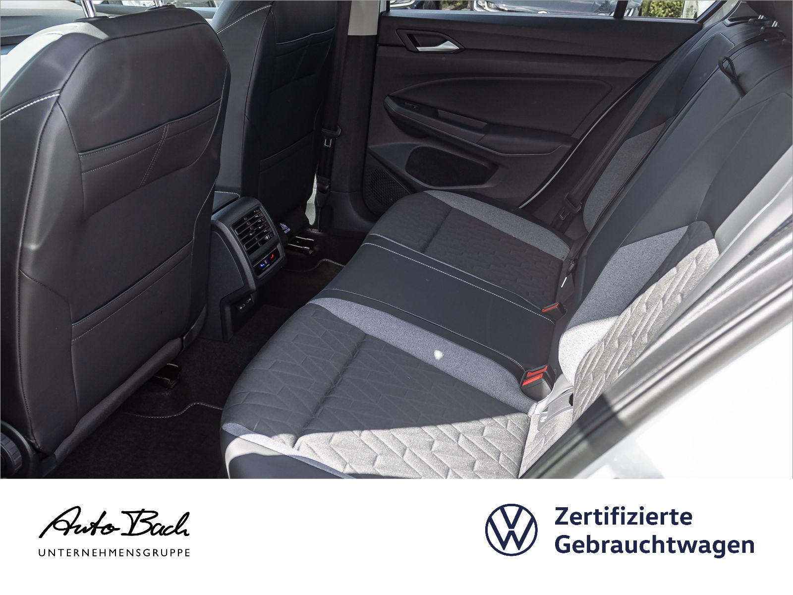 Volkswagen Golf VIII 1.5 eTSI DSG Goal, AHK, Navi, LED-Plus, Rückfahrkamera, App-Connect