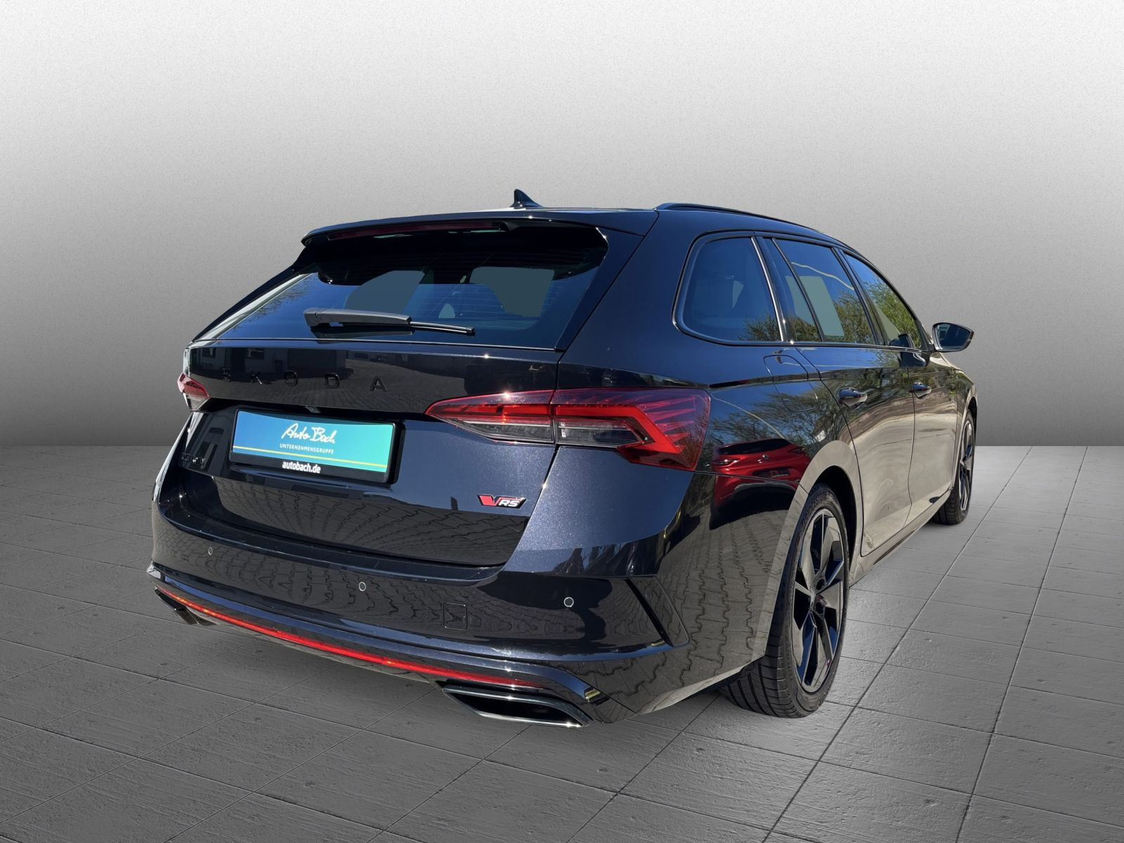 Skoda Octavia Combi RS 2.0TSI Navi LED ACC AHK KESSY