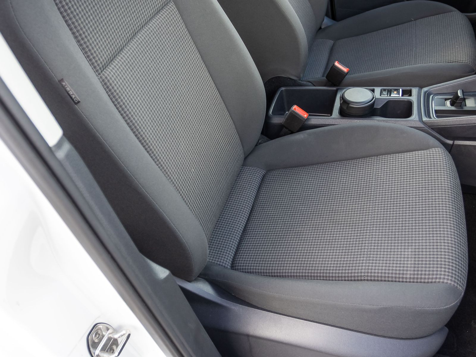 Volkswagen Caddy Maxi Cargo 2.0TDI DSG Klimaautomatik GRA EPH CarPlay DAB